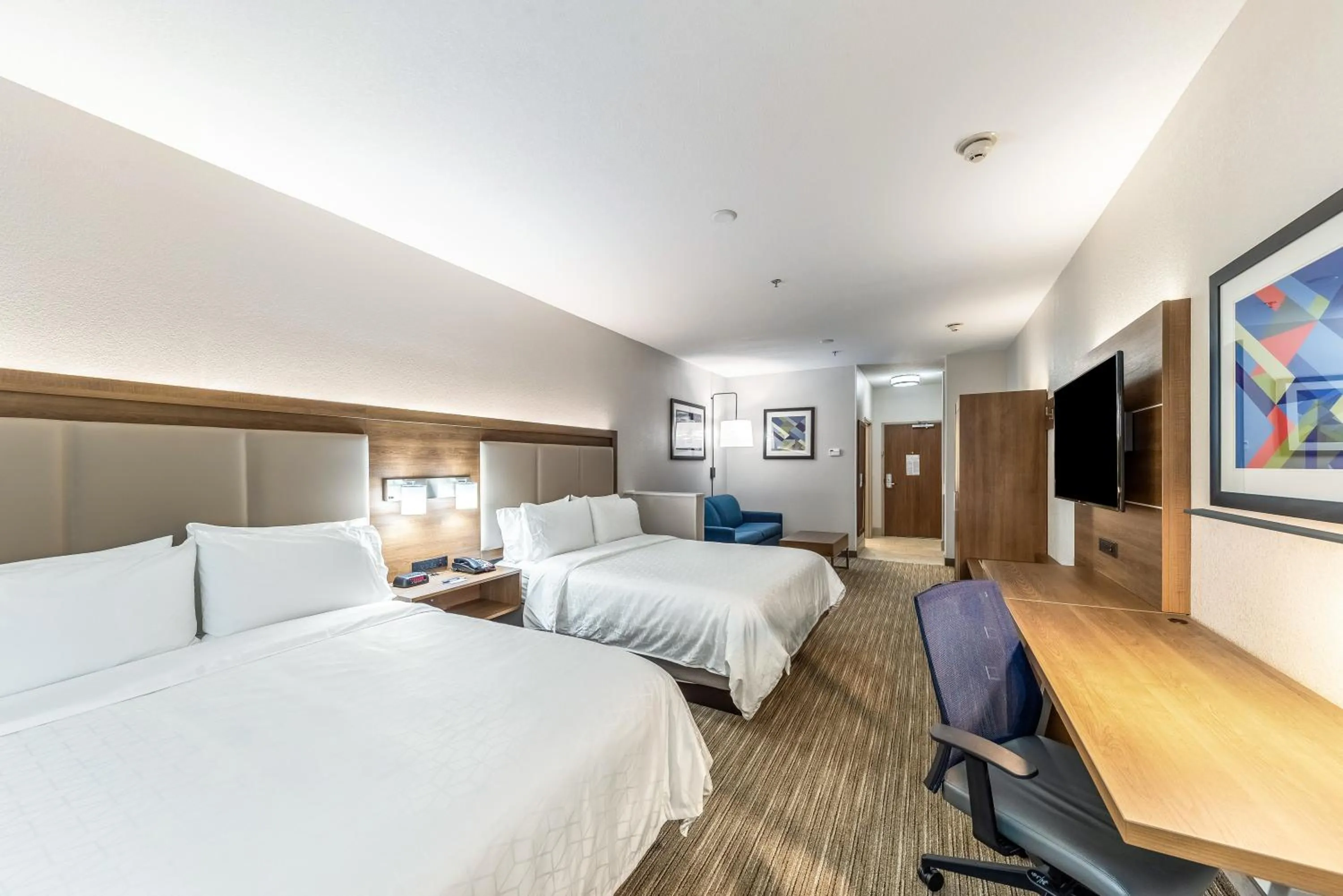 Photo of the whole room, Bed in Holiday Inn Express & Suites Fort Worth - Fossil Creek by IHG