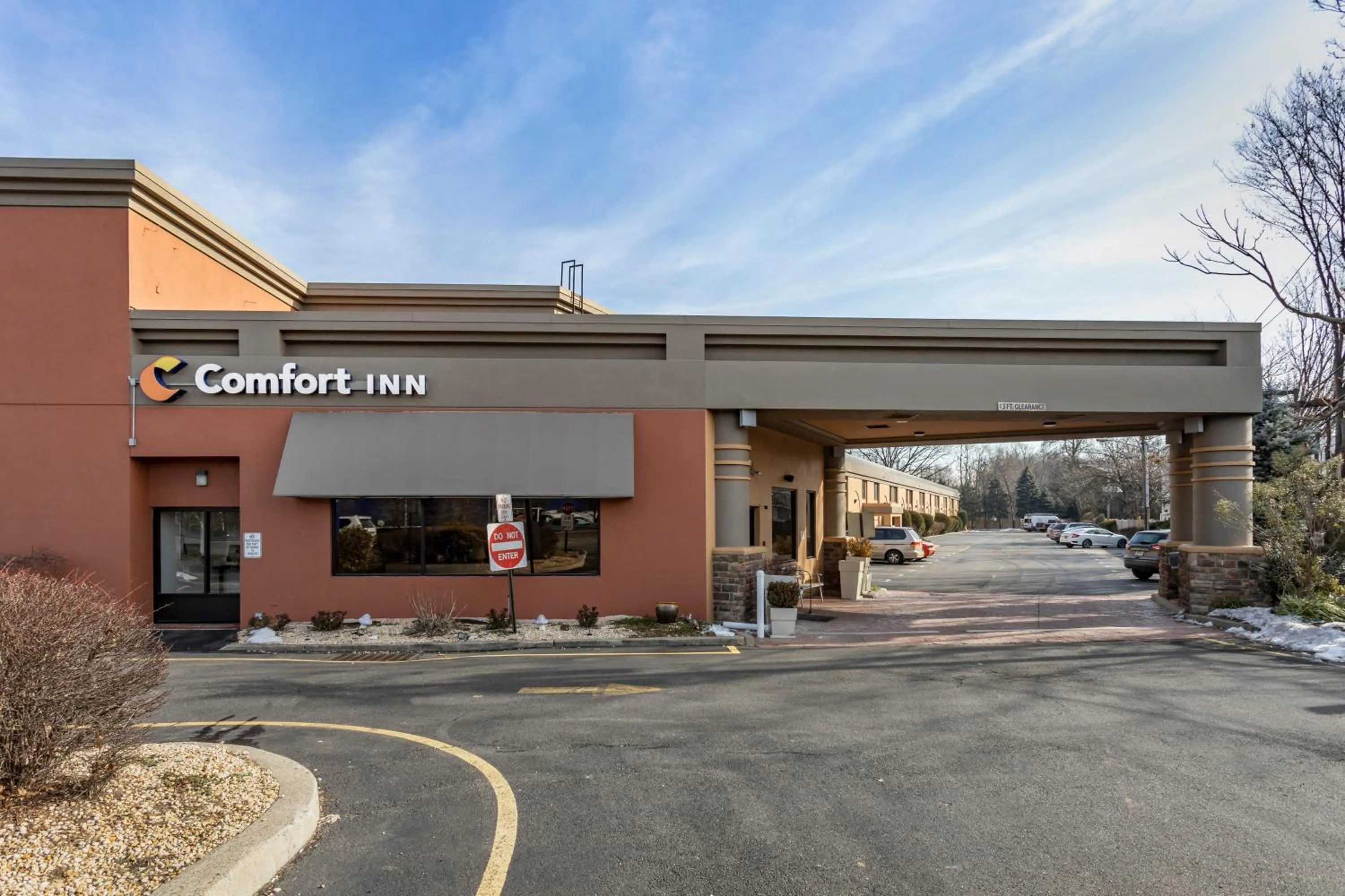 Property building in Comfort Inn Paramus - Hackensack