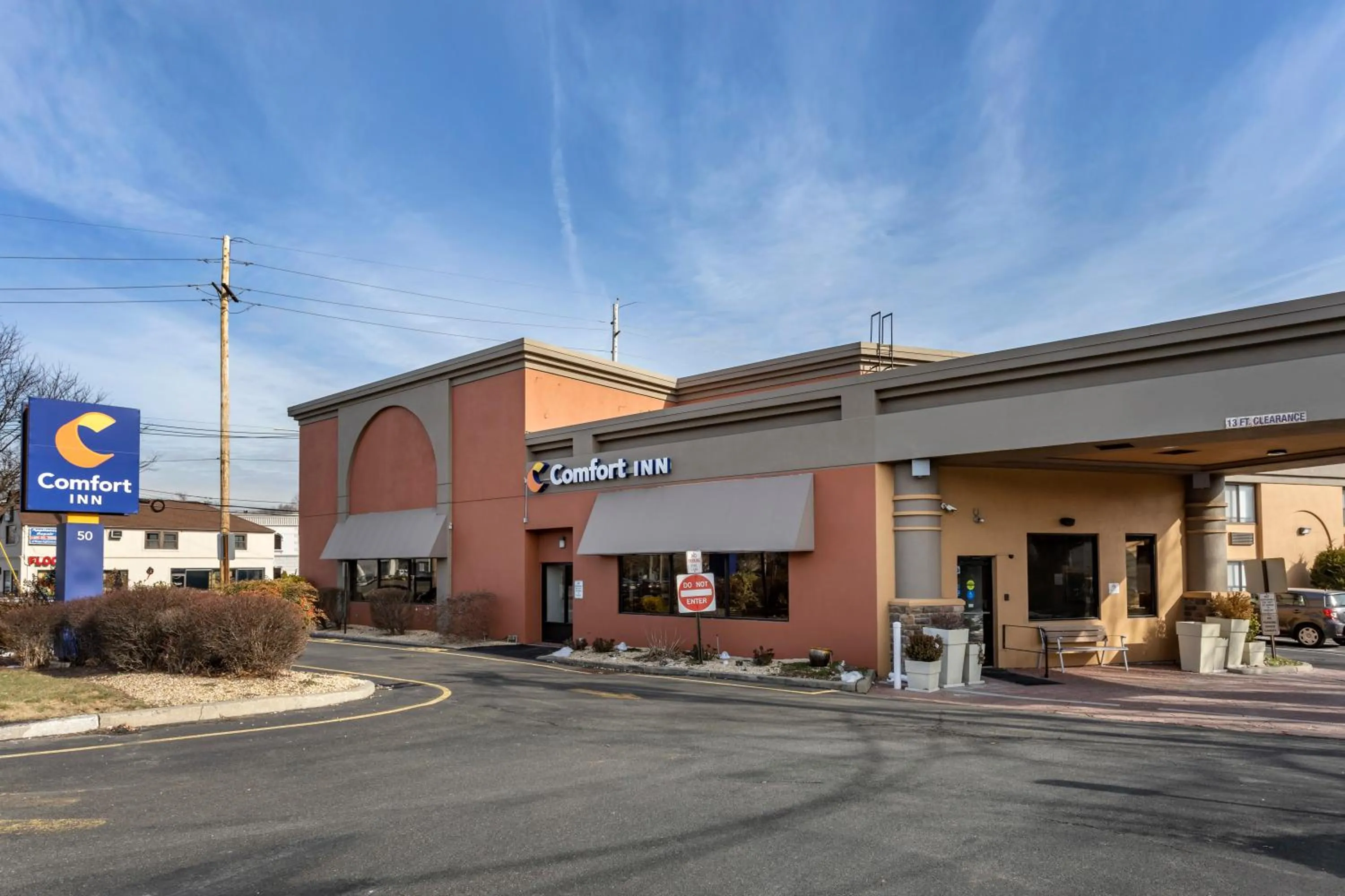 Property building in Comfort Inn Paramus - Hackensack