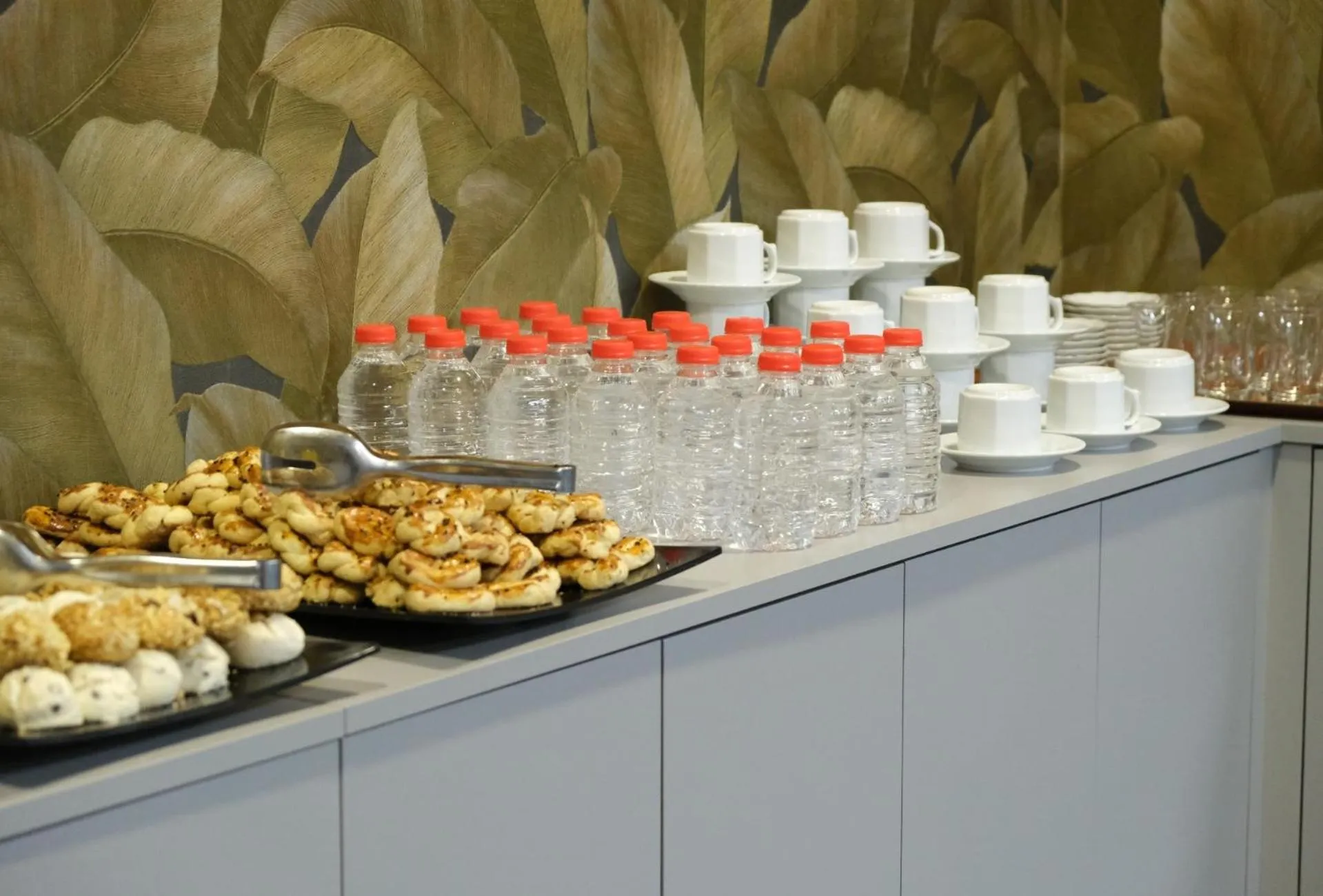 Food and drinks in Uçar Royal Hotel ve Konferans Salonu