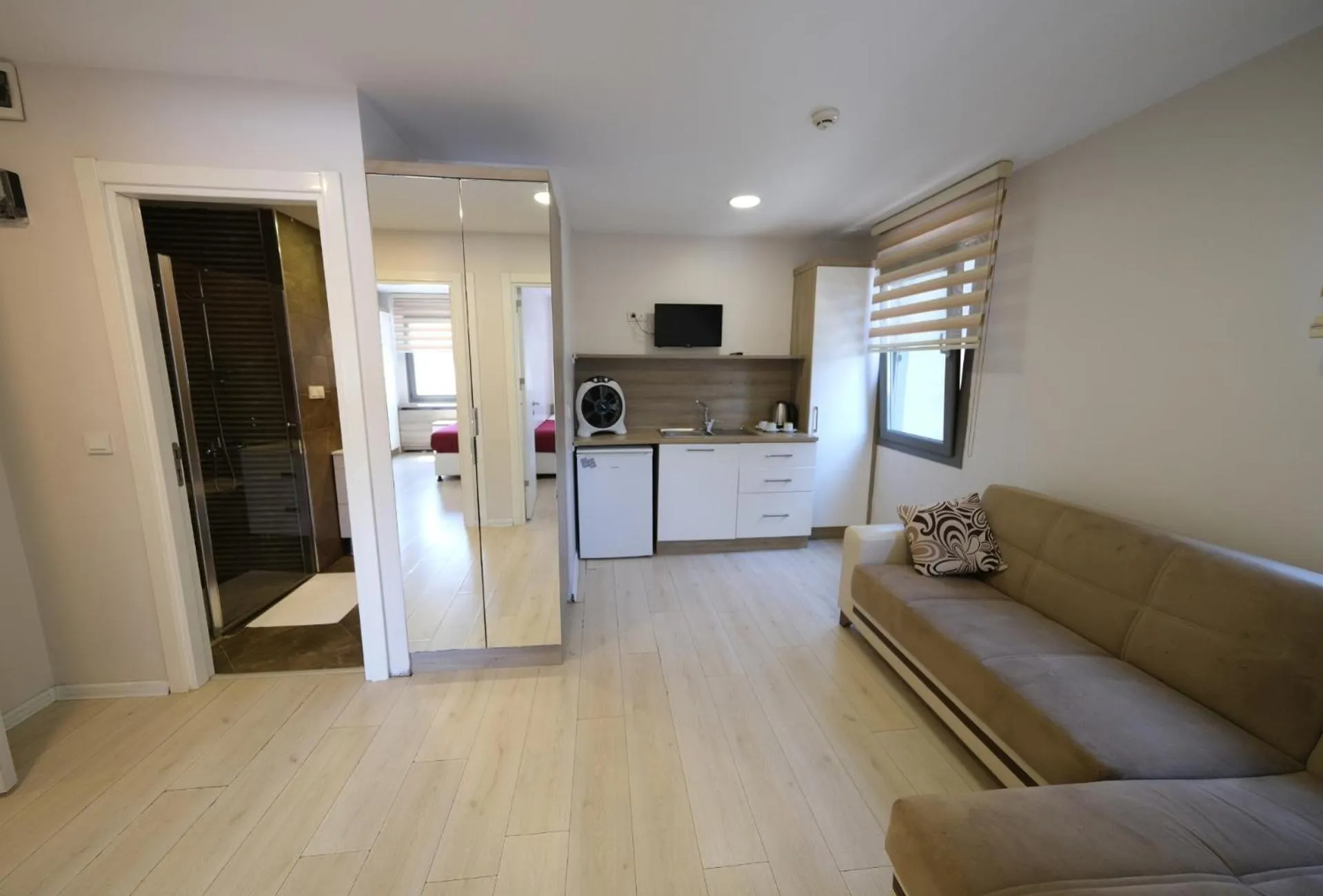 Living room in Uçar Royal Hotel ve Konferans Salonu