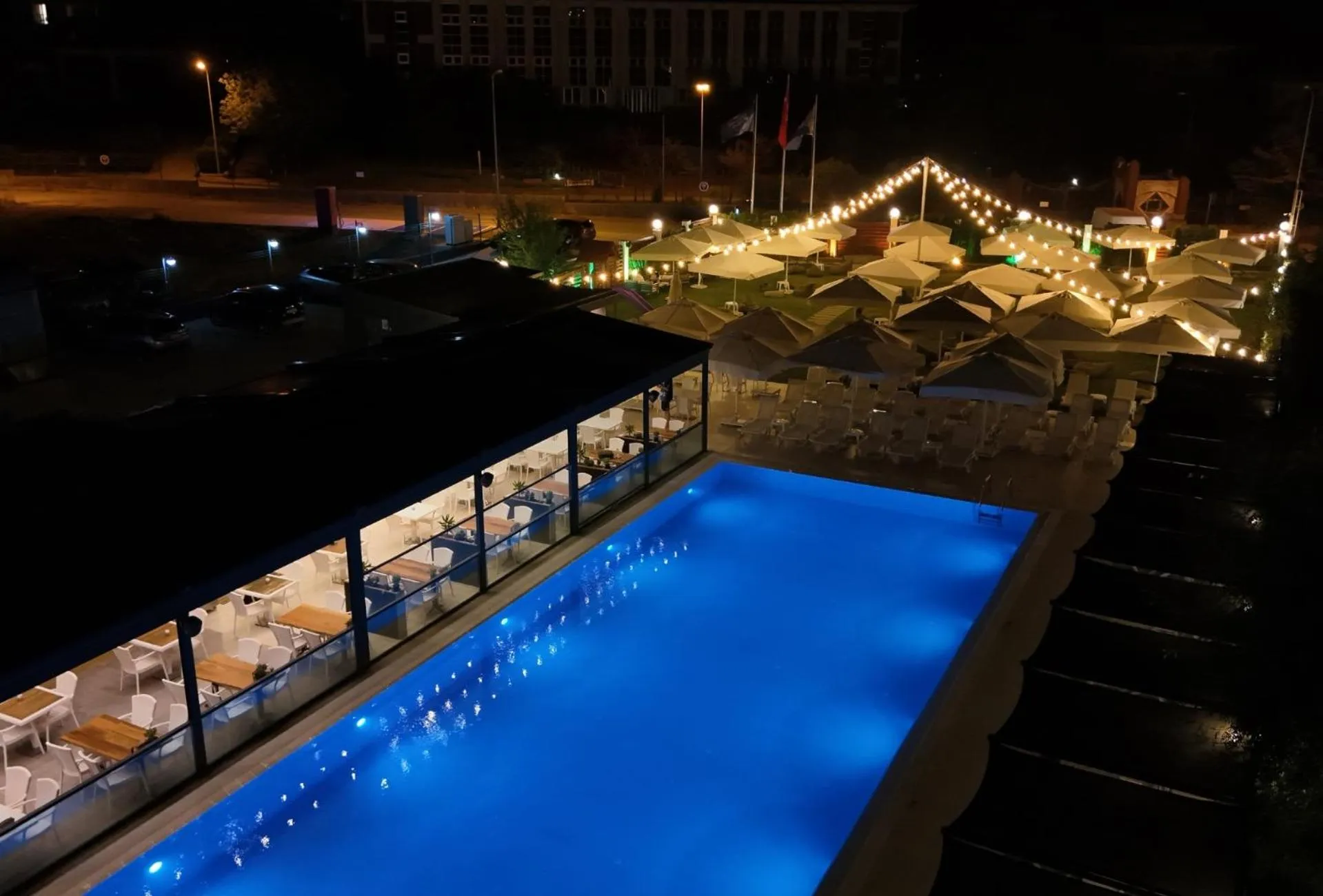 Night in Uçar Royal Hotel ve Konferans Salonu