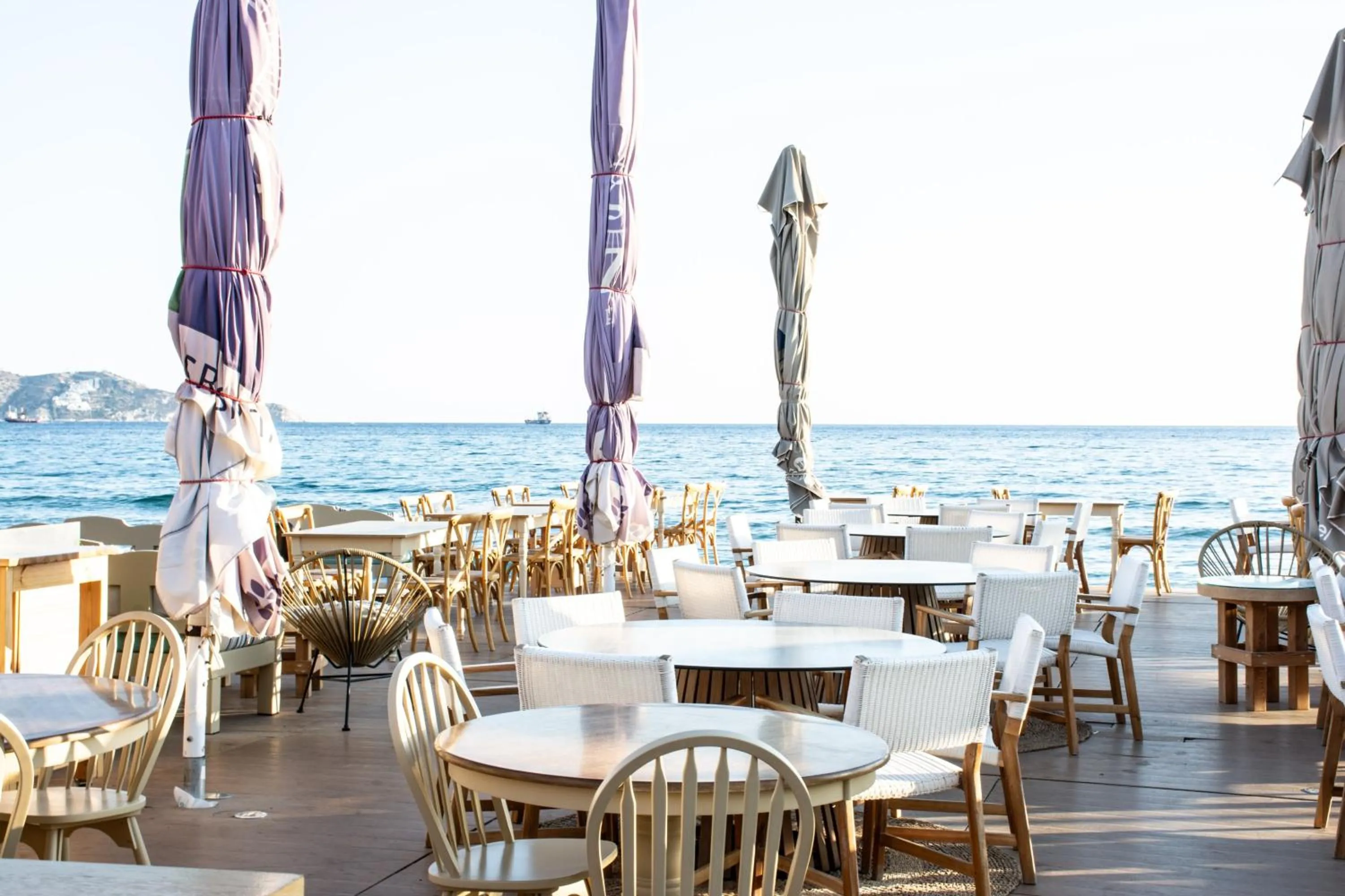 Restaurant/places to eat in Yianna Caravel Suites "by Checkin" adults only