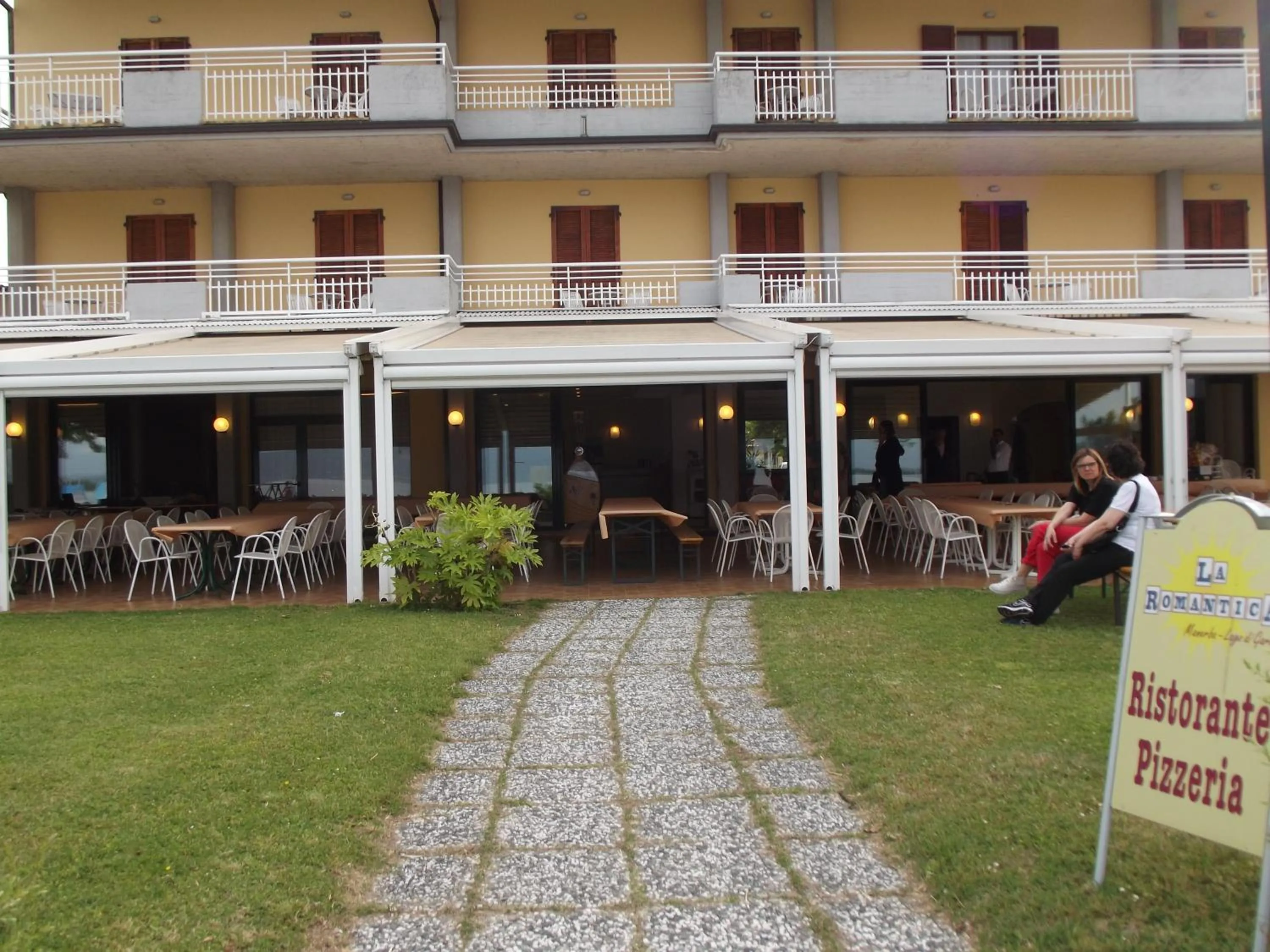 Facade/entrance in Hotel La Romantica