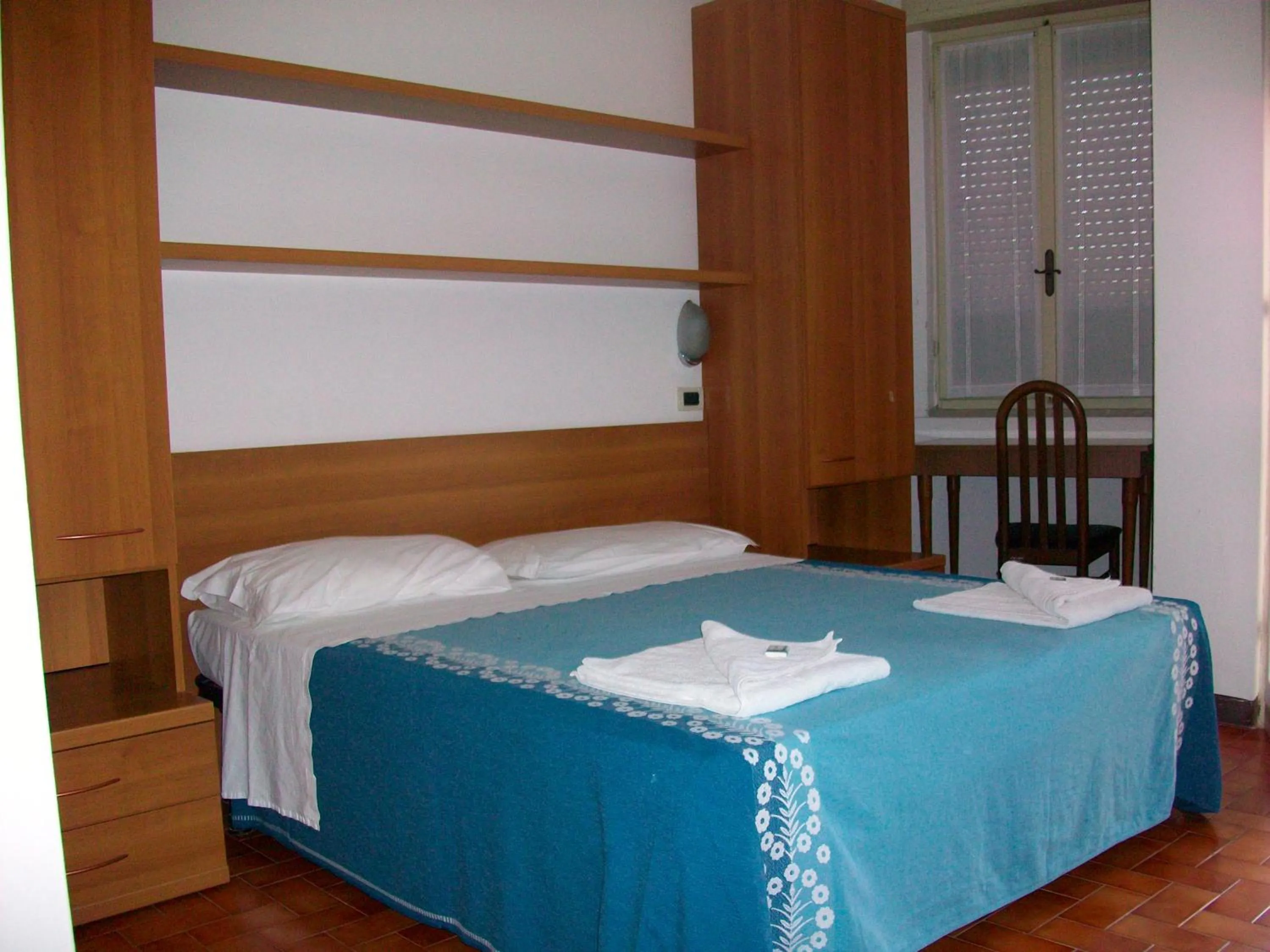 Summer in Hotel La Romantica