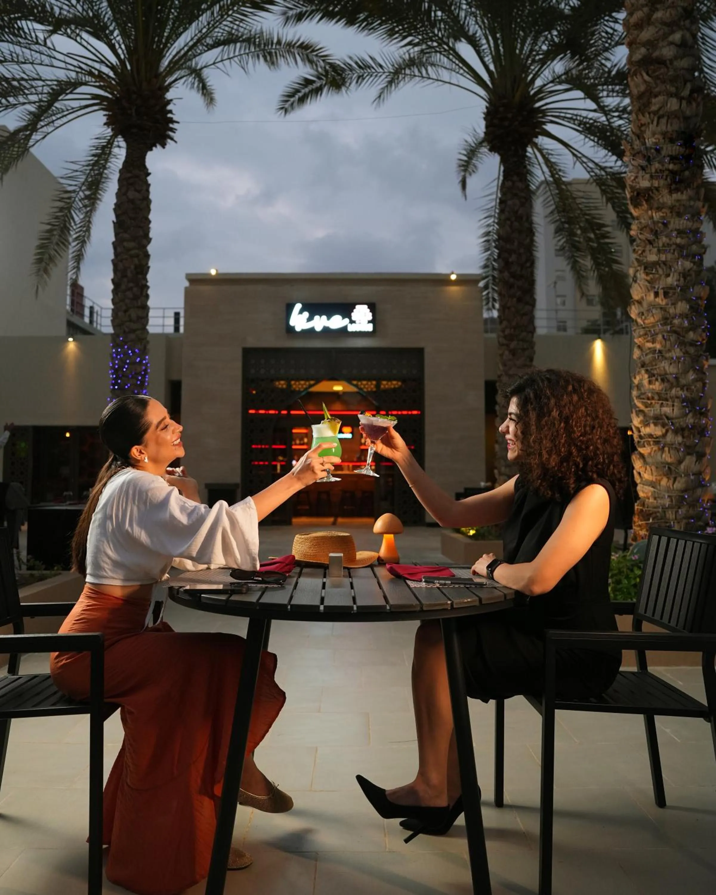 Restaurant/places to eat in Sheraton Oman Hotel