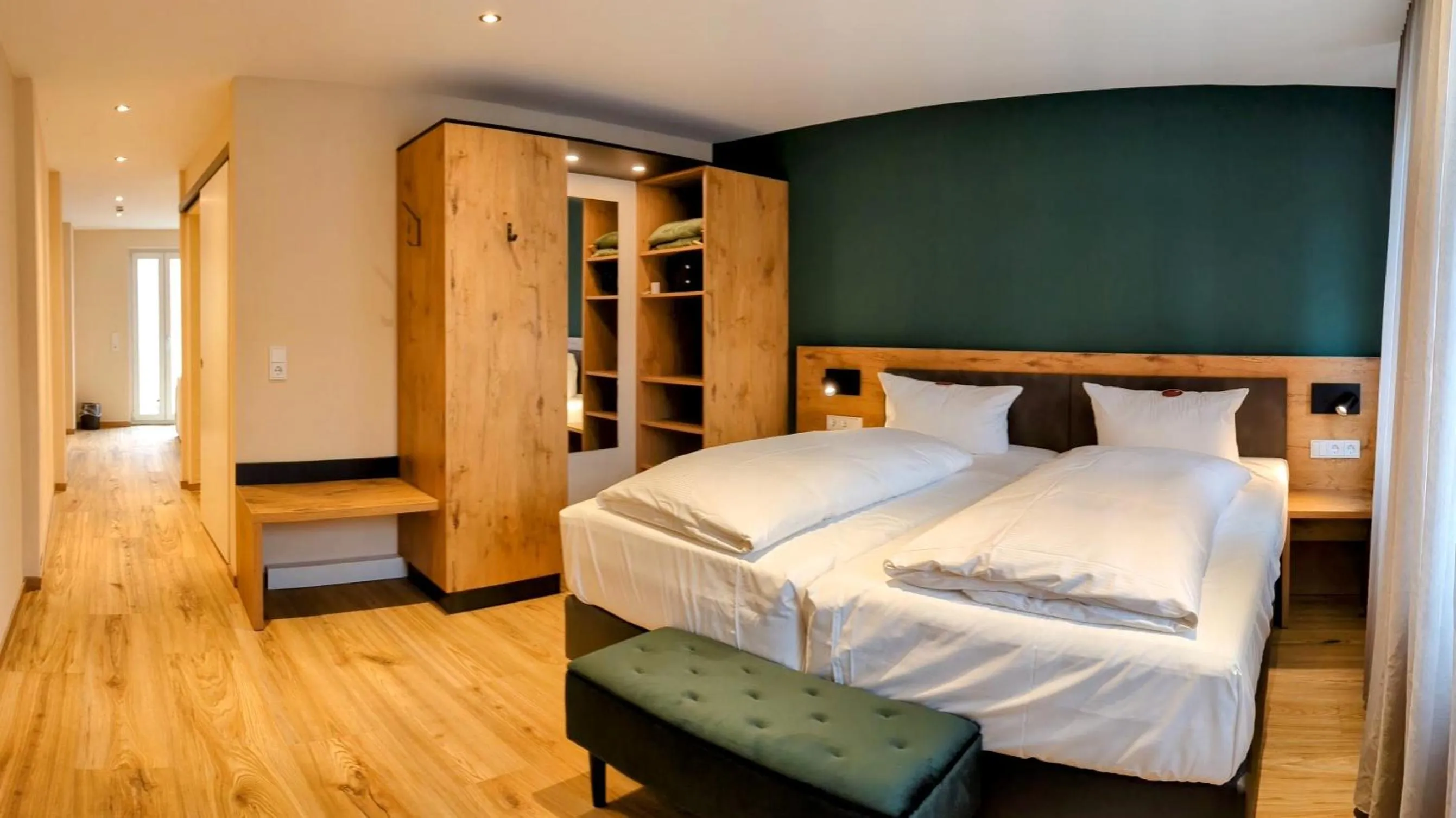 Bedroom, Bed in Hotel Brauerei Gasthof Höhn