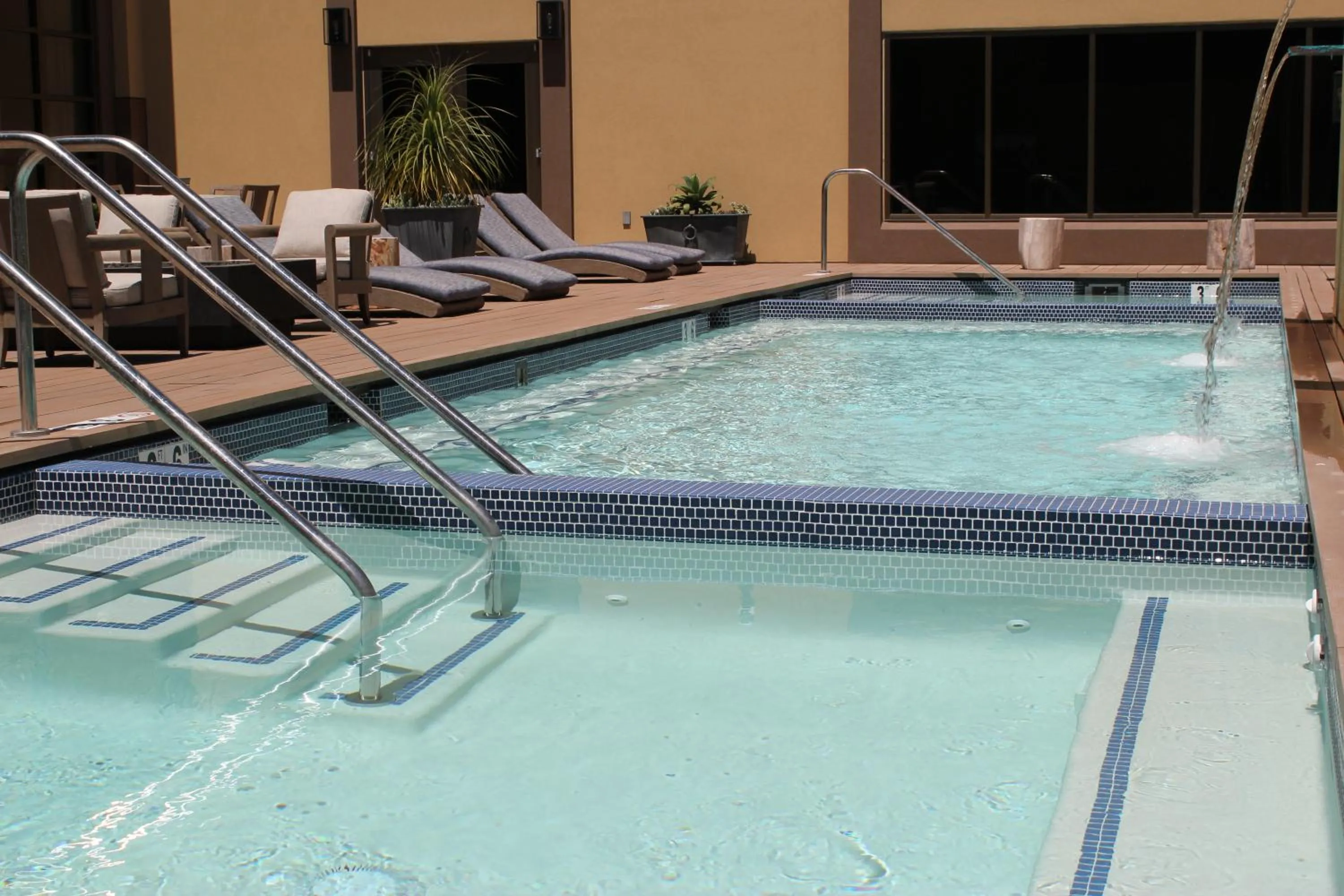 Swimming pool in Chumash Casino Resort