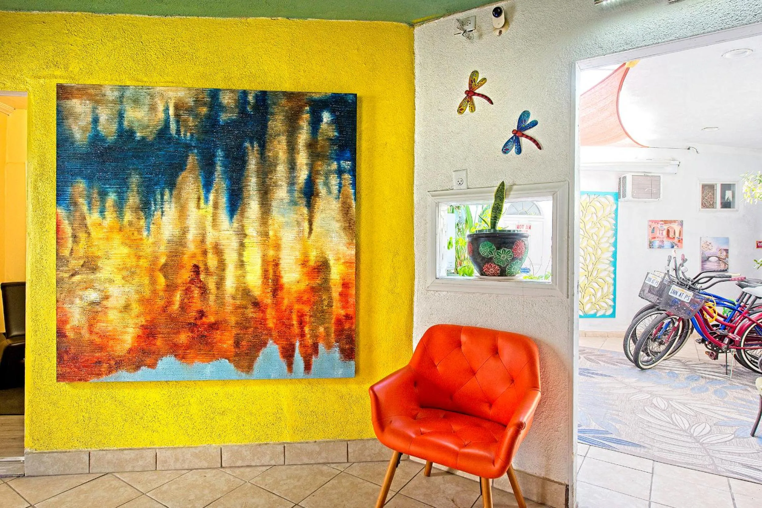 Decorative detail in Inn at Palm Springs