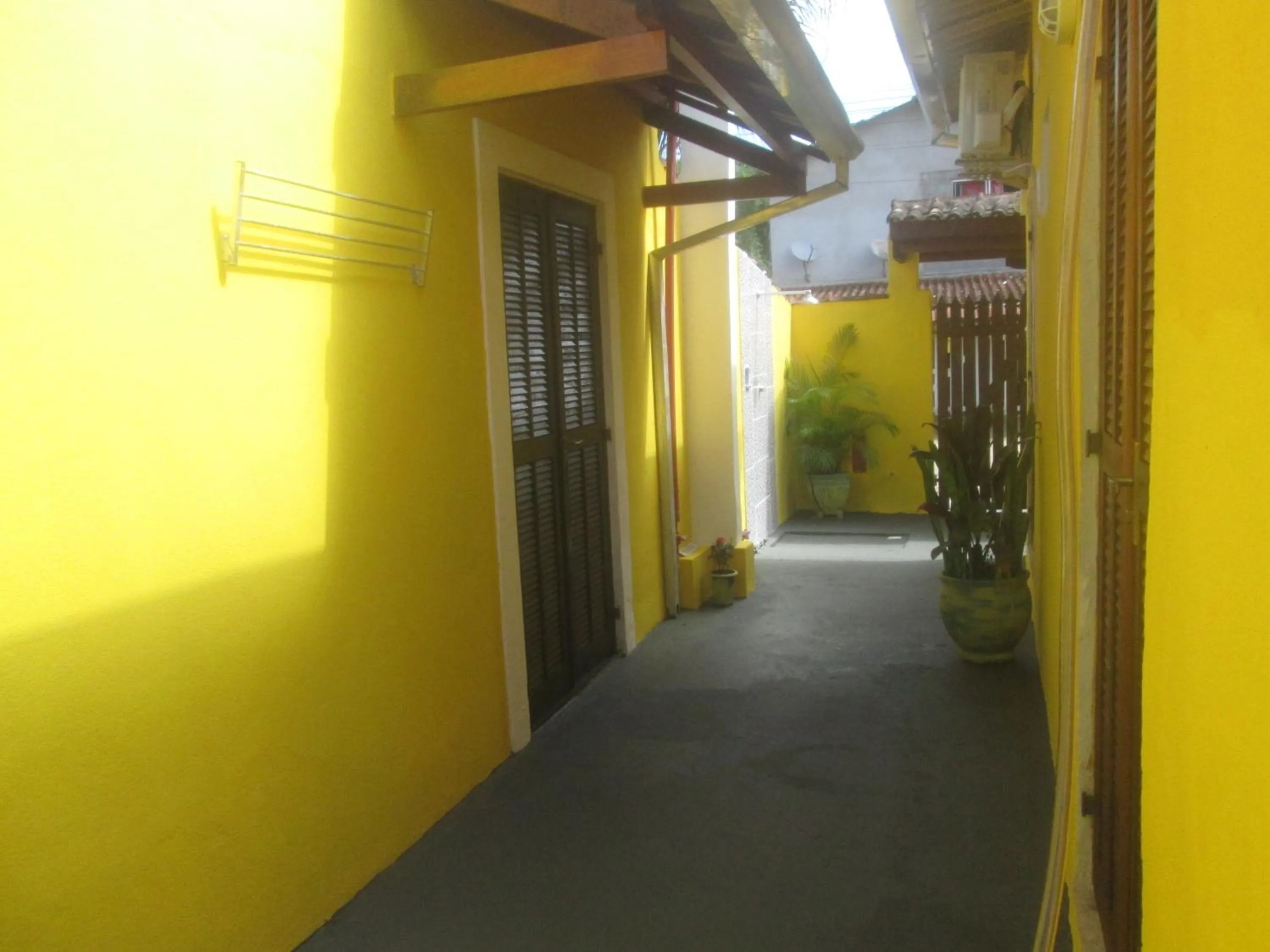 Facade/entrance in Suítes Cantinho do Sossego Ubatuba