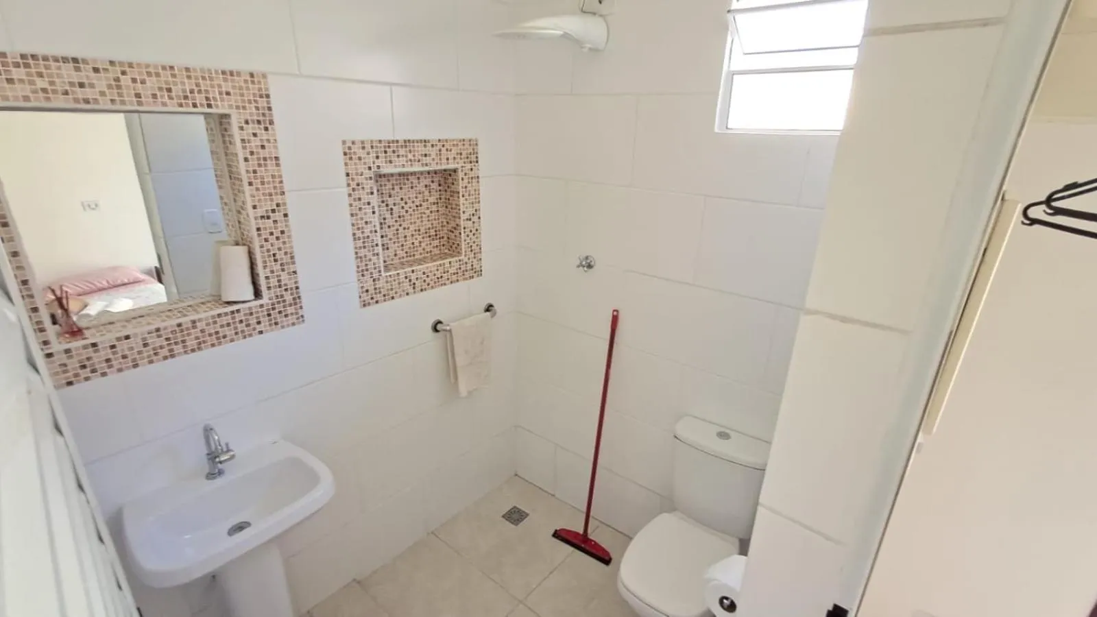 Bathroom in Suítes Cantinho do Sossego Ubatuba