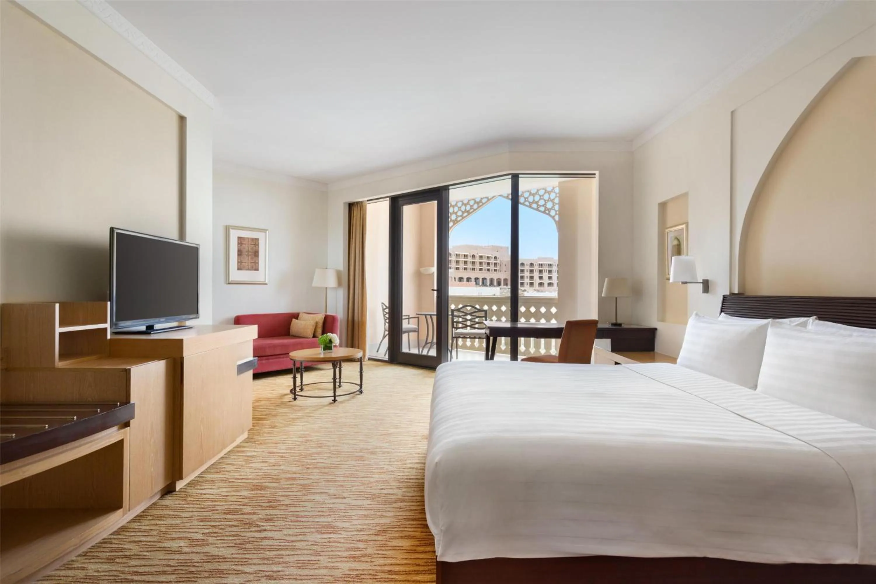 Bed in Hilton Muscat Al Bandar