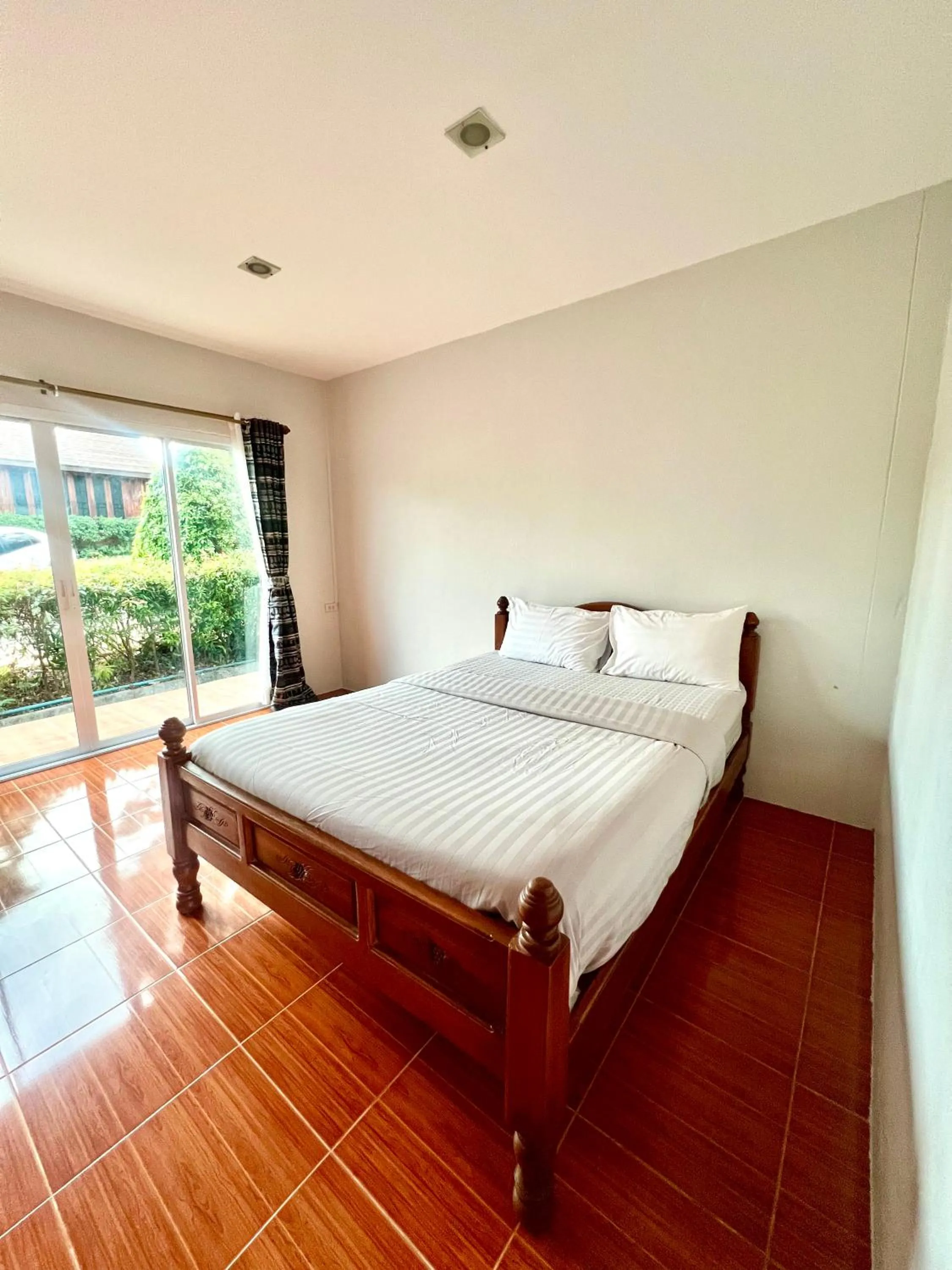 Bed in Maingern Maithong Resort