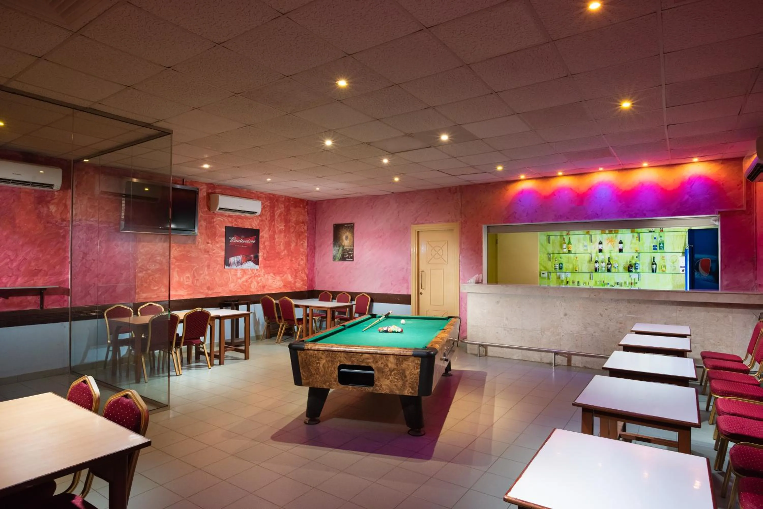 Billiard in Masira Island Resort