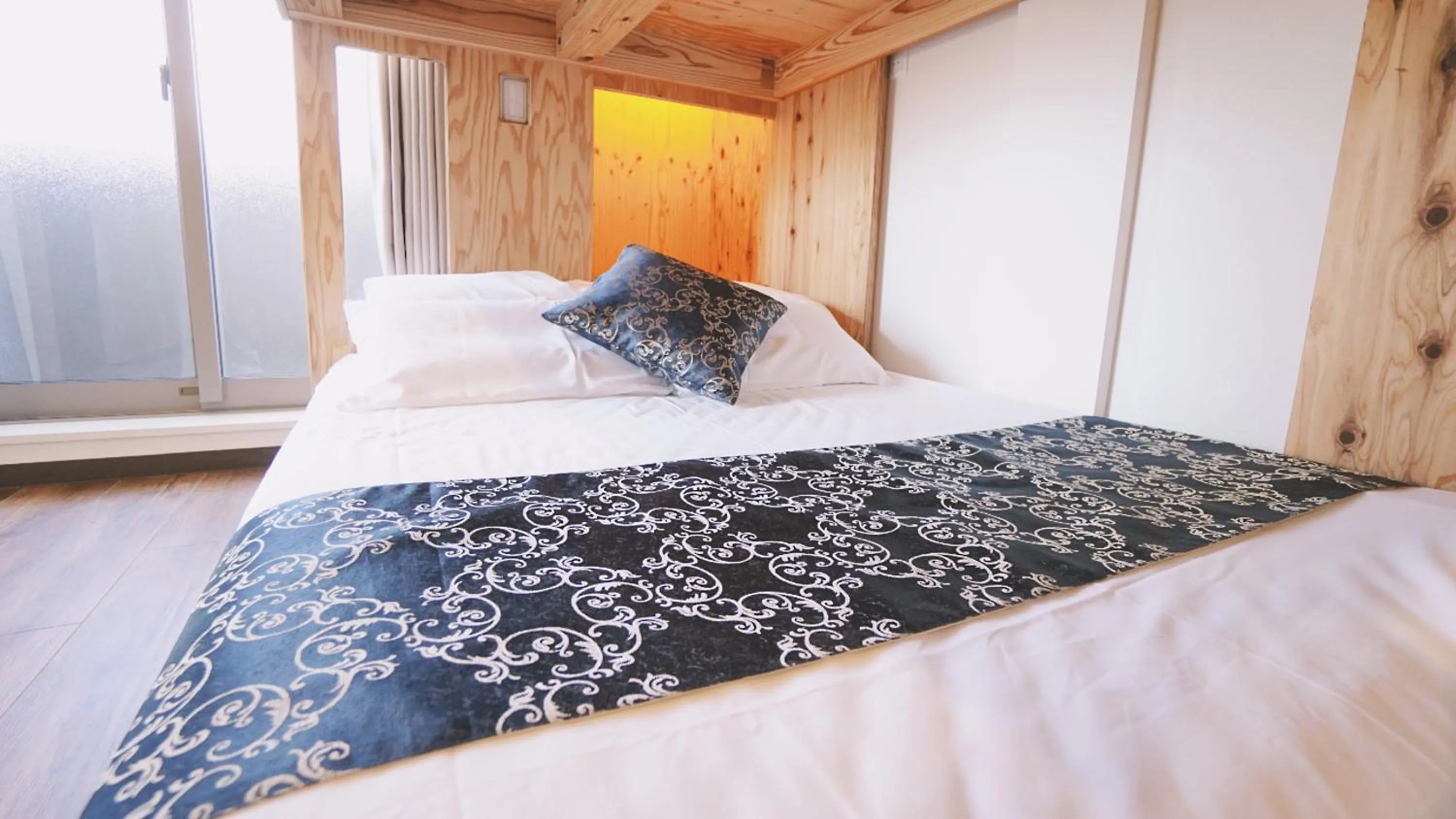 Bed in Poly Hostel Osaka