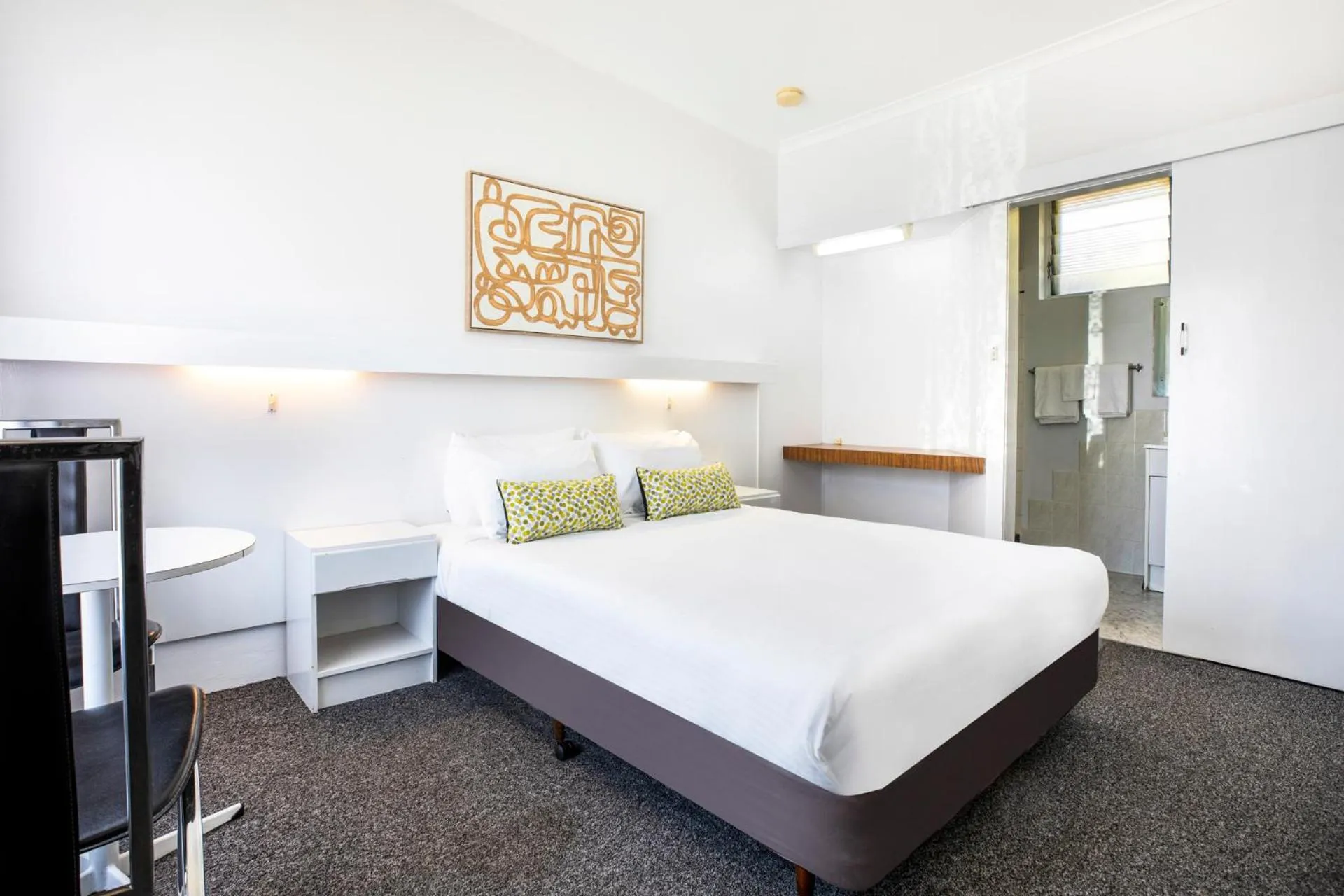 Bedroom, Bed in Ship Inn Motel Yarram