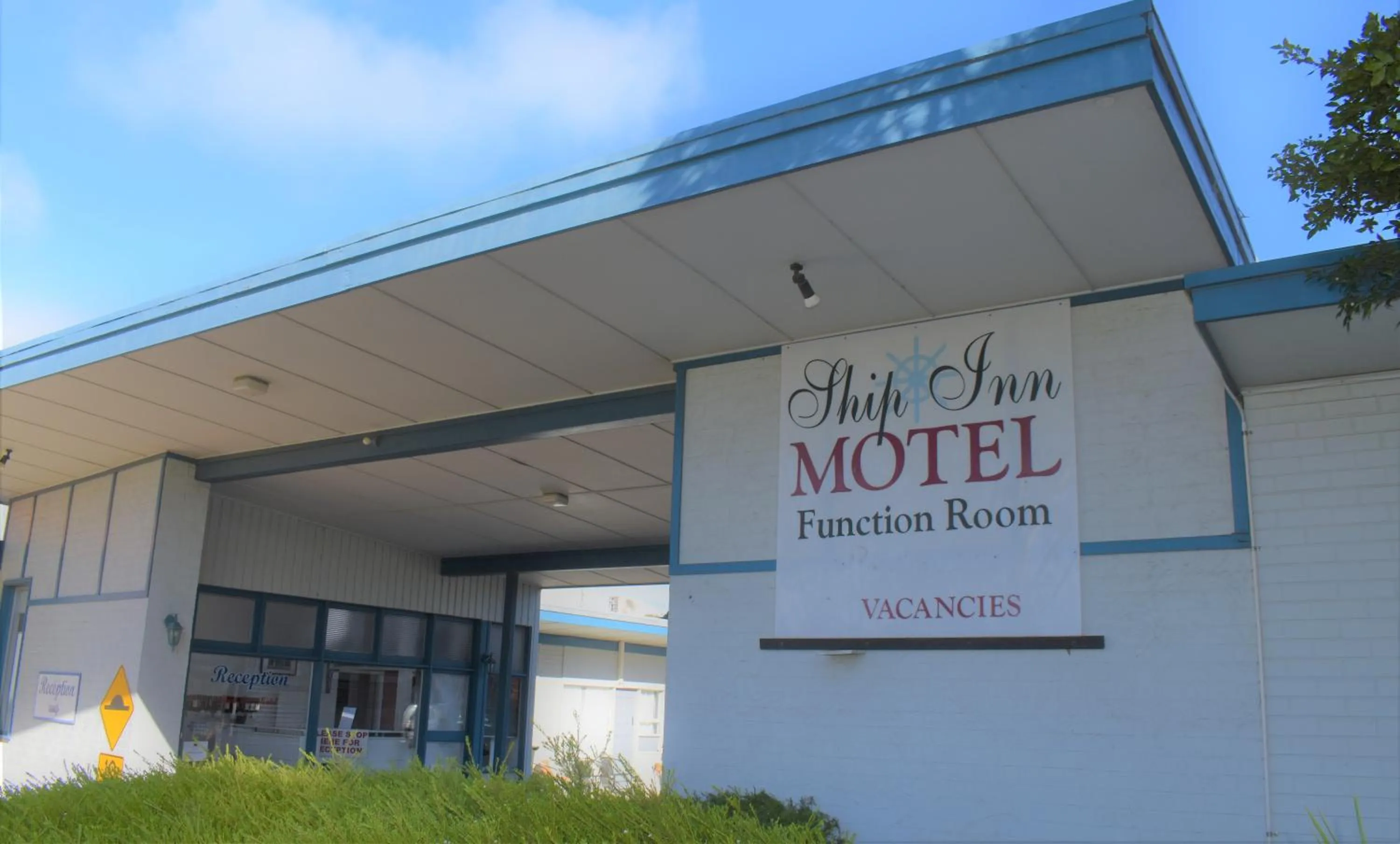 Property building in Ship Inn Motel Yarram