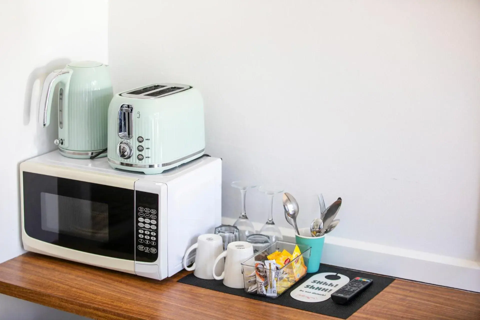 Deluxe Double or Twin Room in Ship Inn Motel Yarram Deluxe Double or Twin Room in Ship Inn Motel Yarram