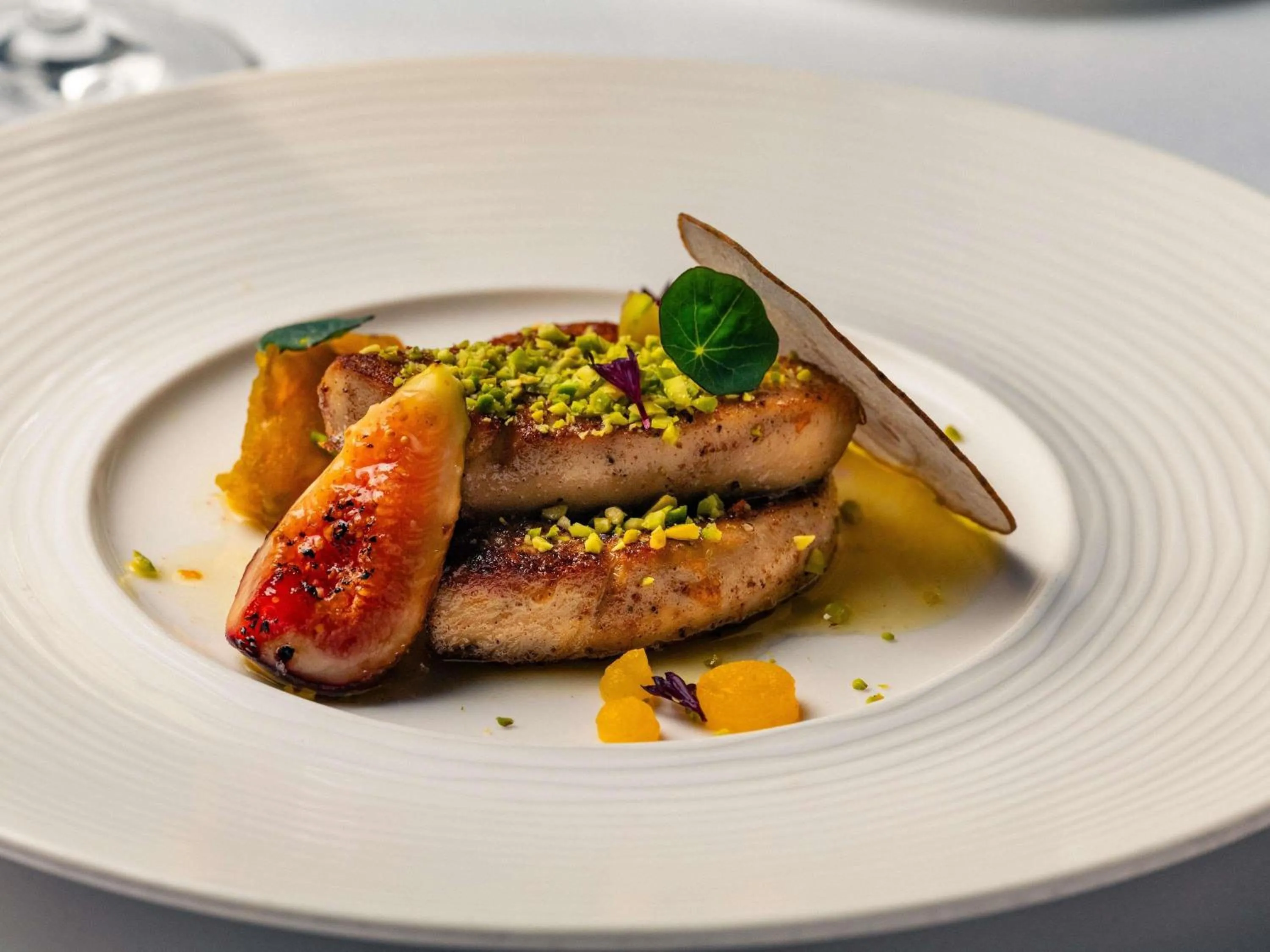 Restaurant/places to eat in Fairmont Bab Al Bahr