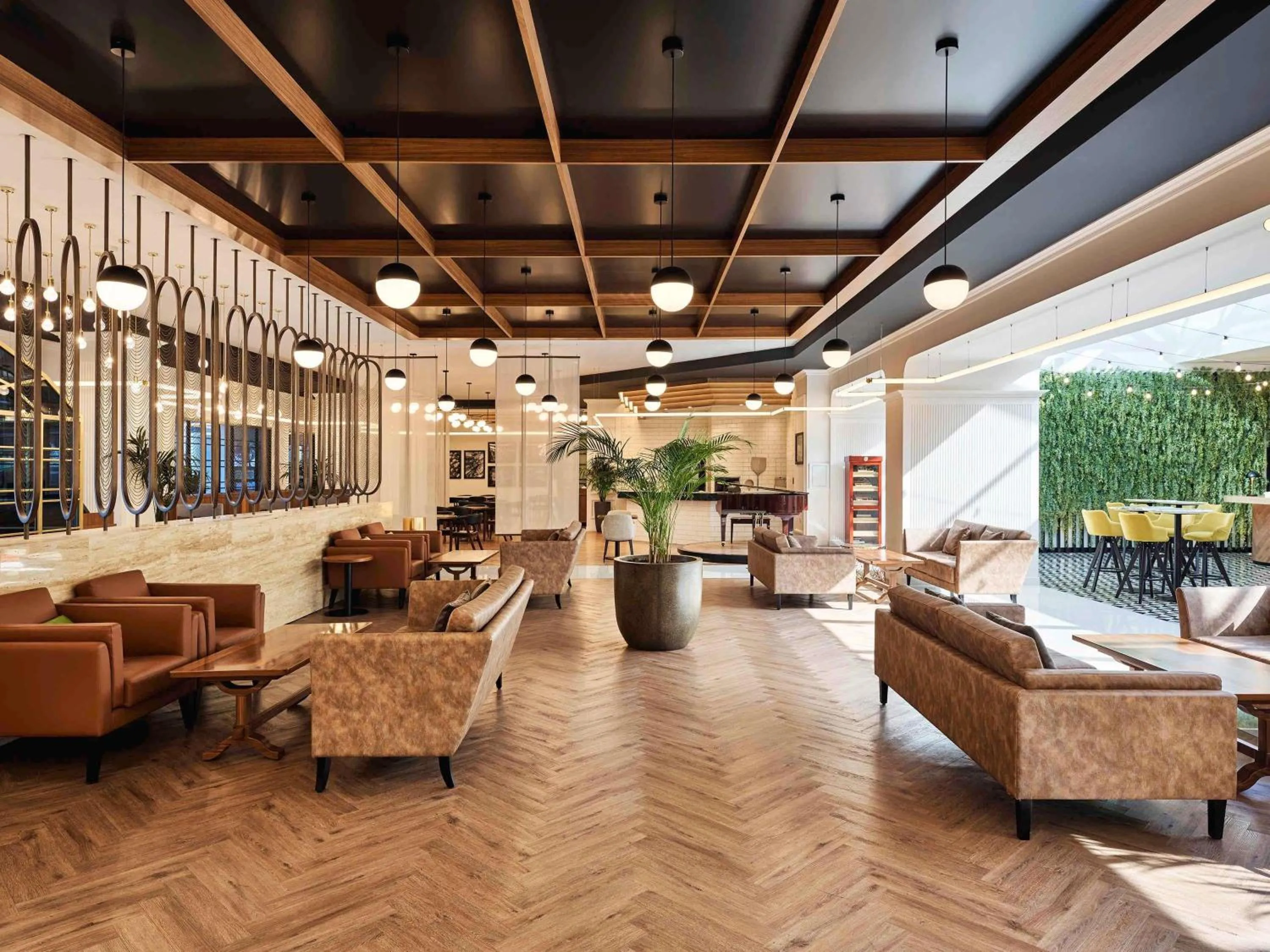 Restaurant/places to eat in Fairmont Bab Al Bahr