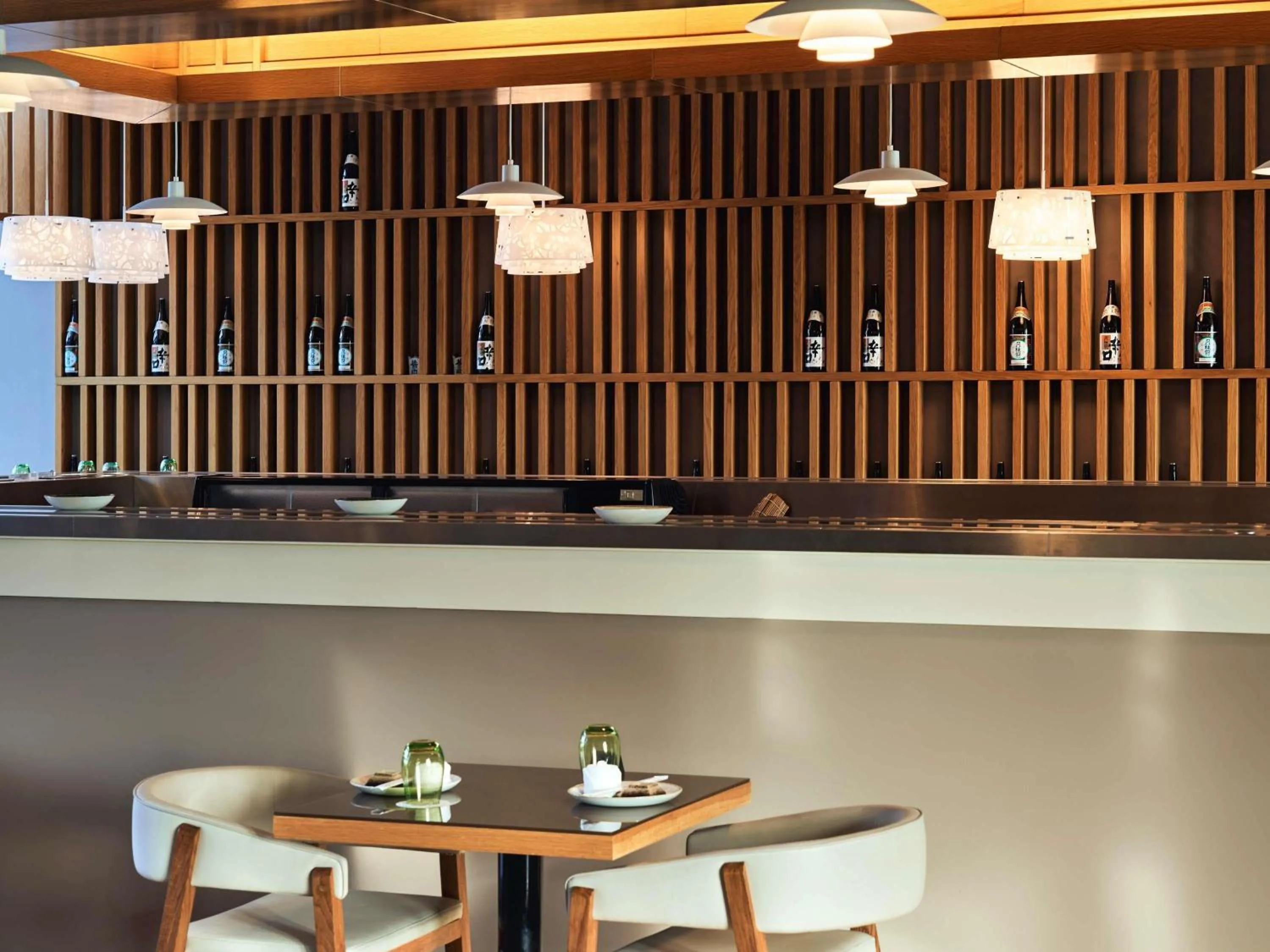 Restaurant/places to eat in Fairmont Bab Al Bahr