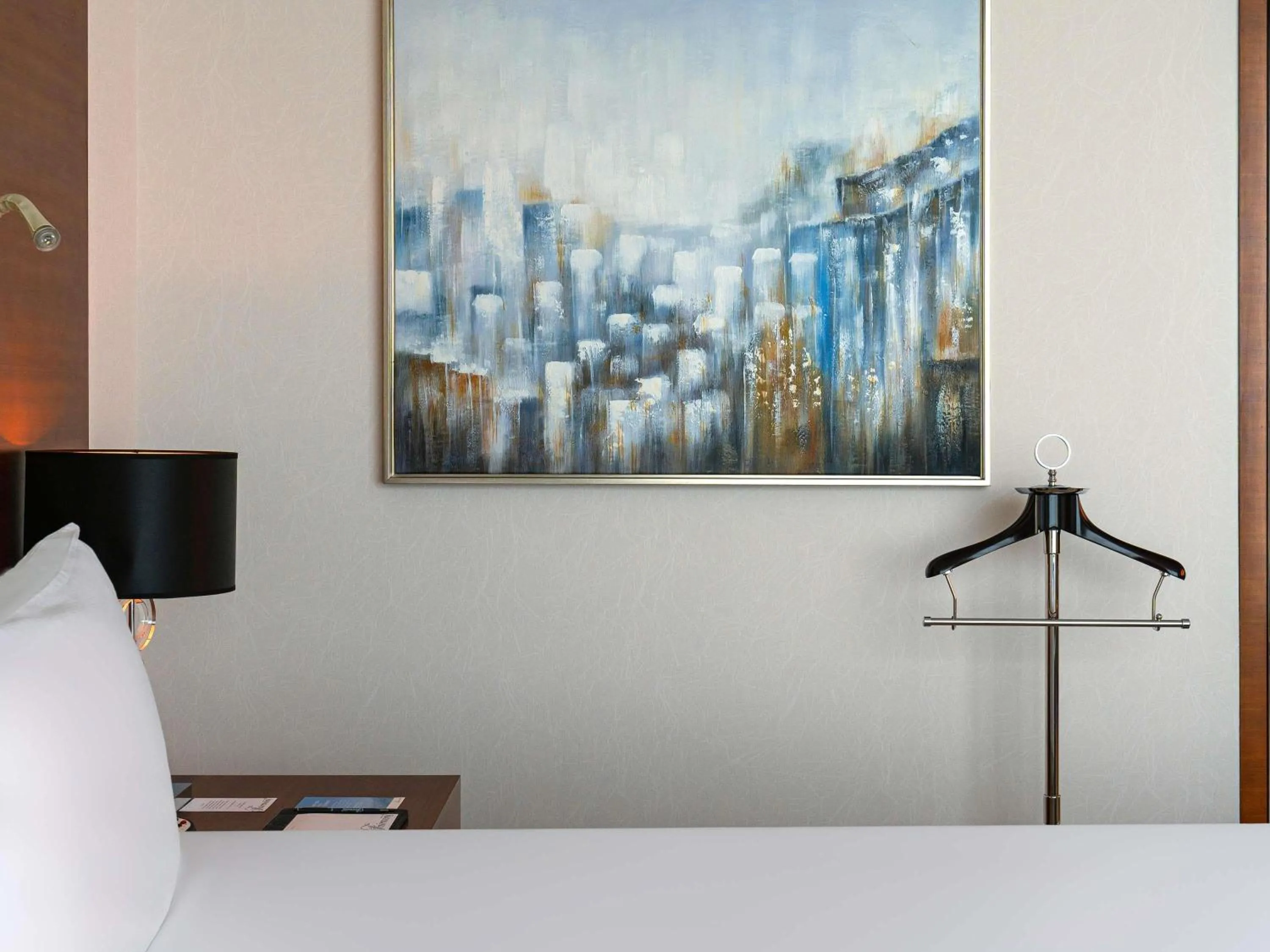 Bedroom, Bed in Fairmont Bab Al Bahr