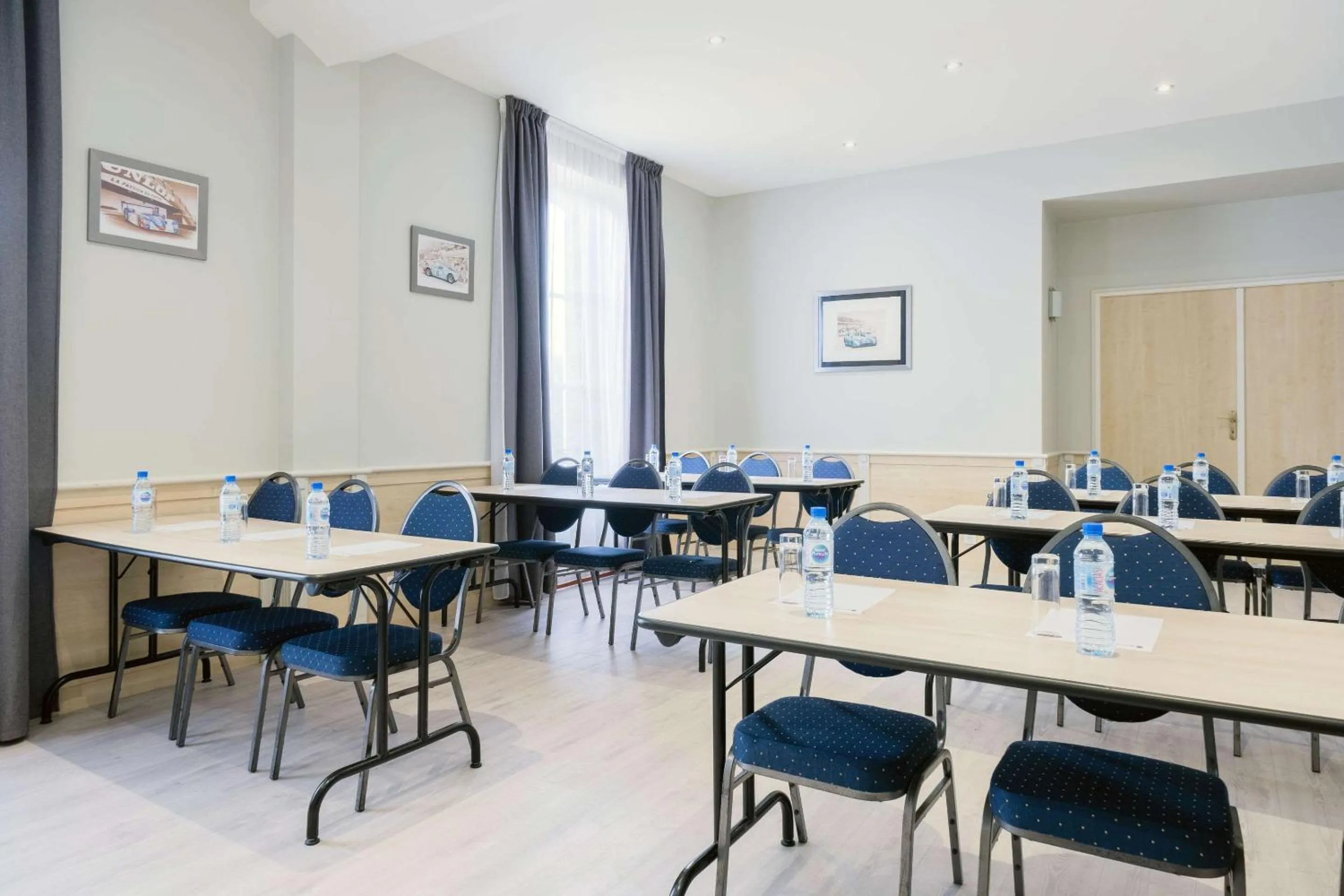 On site in Hotel Le Circuit Le Mans