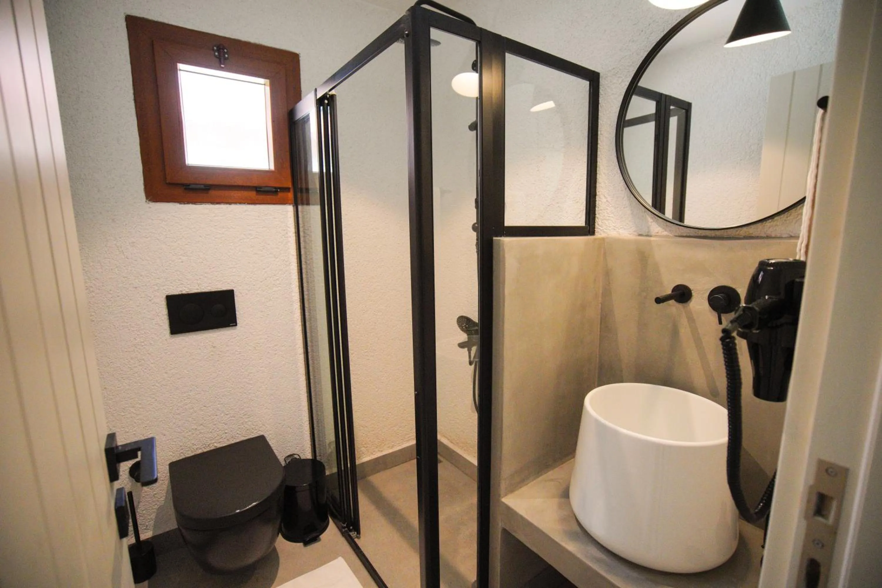 Bathroom in Alp Suites Mandalin