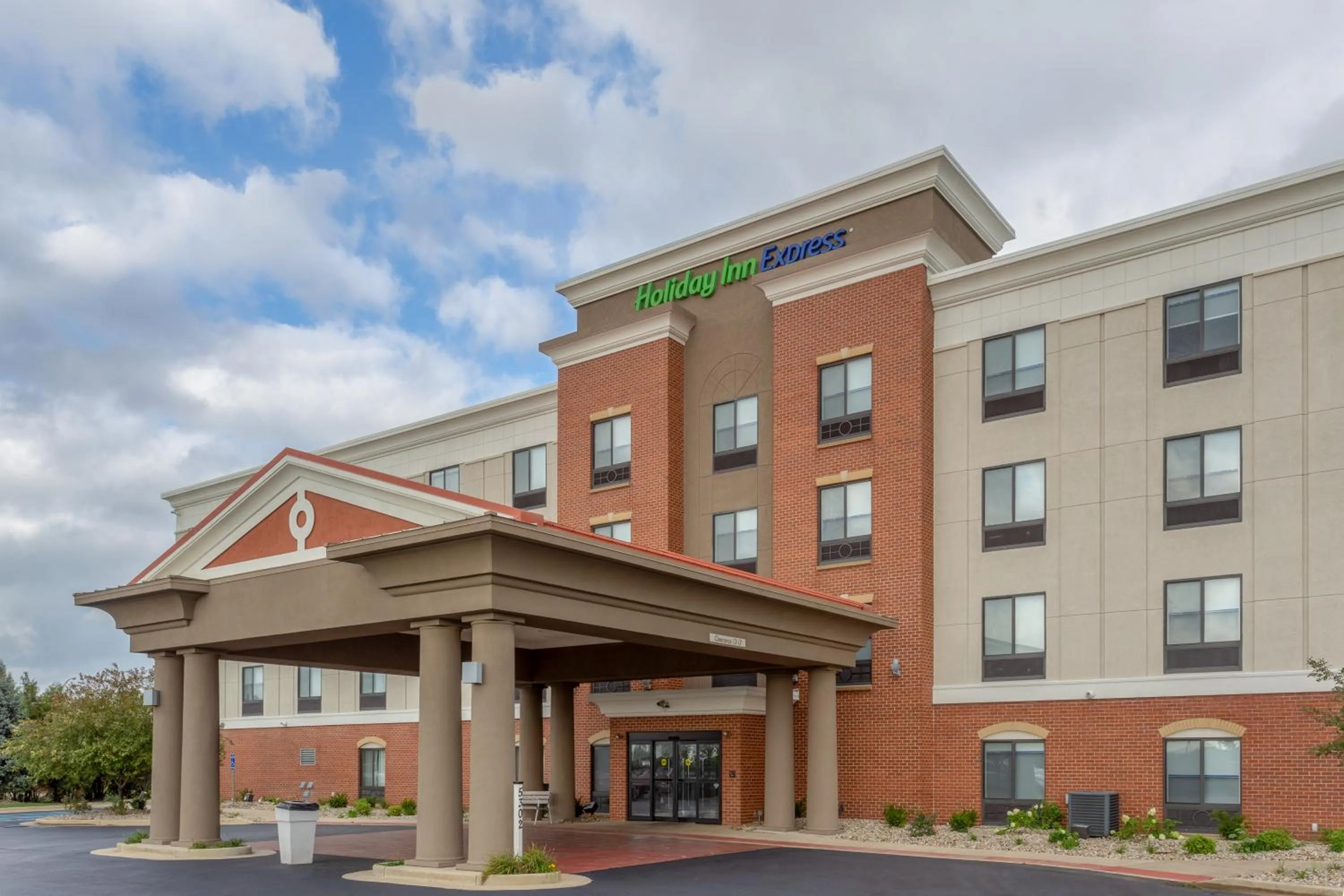 Facade/entrance in Holiday Inn Express - Indianapolis - Southeast by IHG