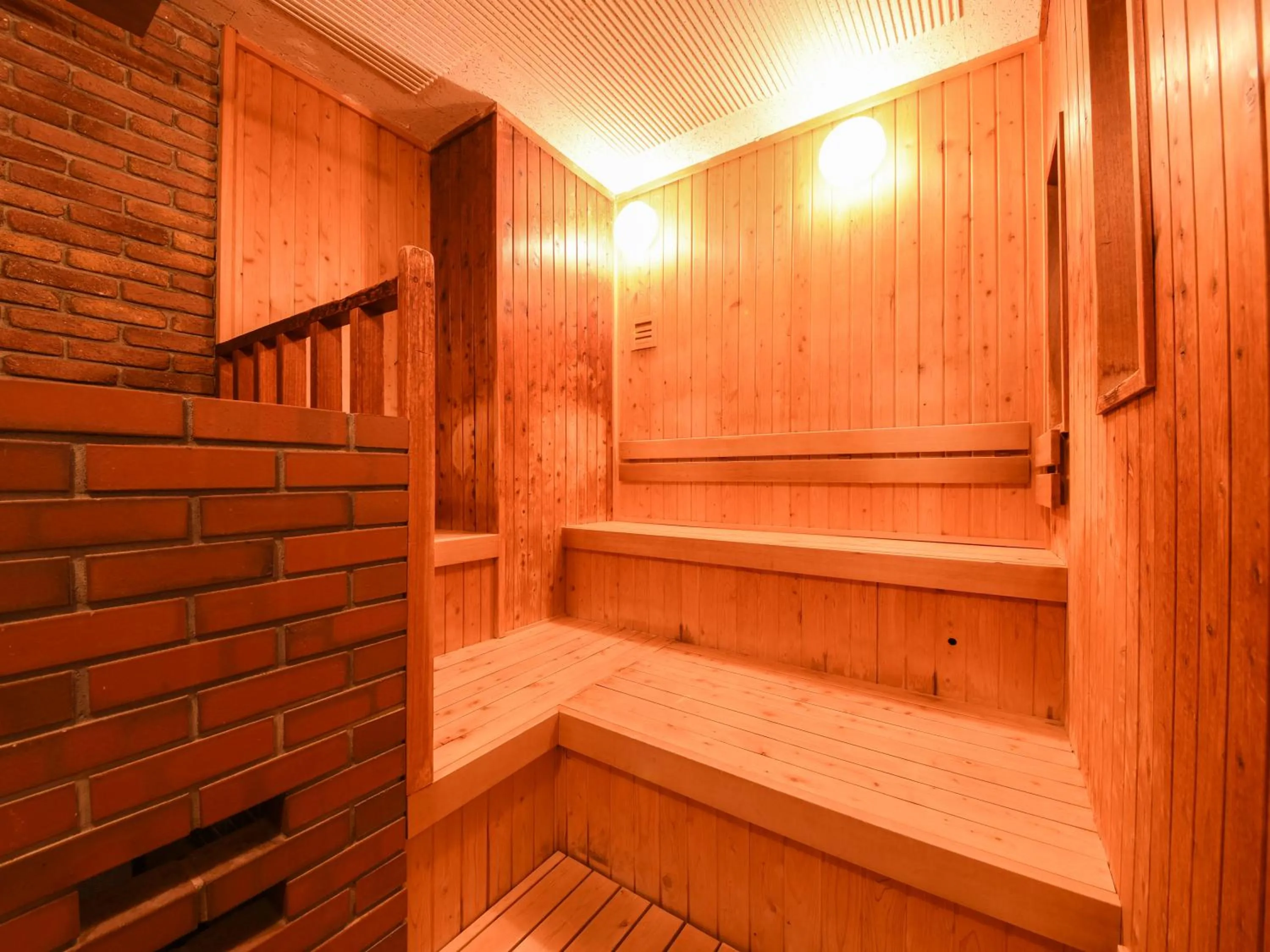 Sauna in Forest Inn Showakan (Okura Hotels & Resorts)