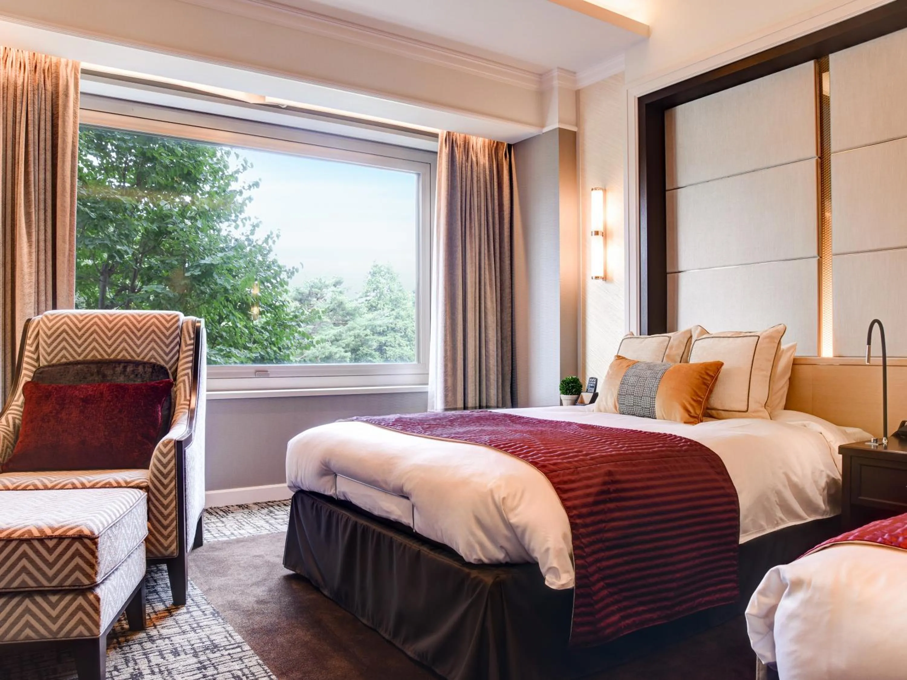Bedroom in Forest Inn Showakan (Okura Hotels & Resorts)