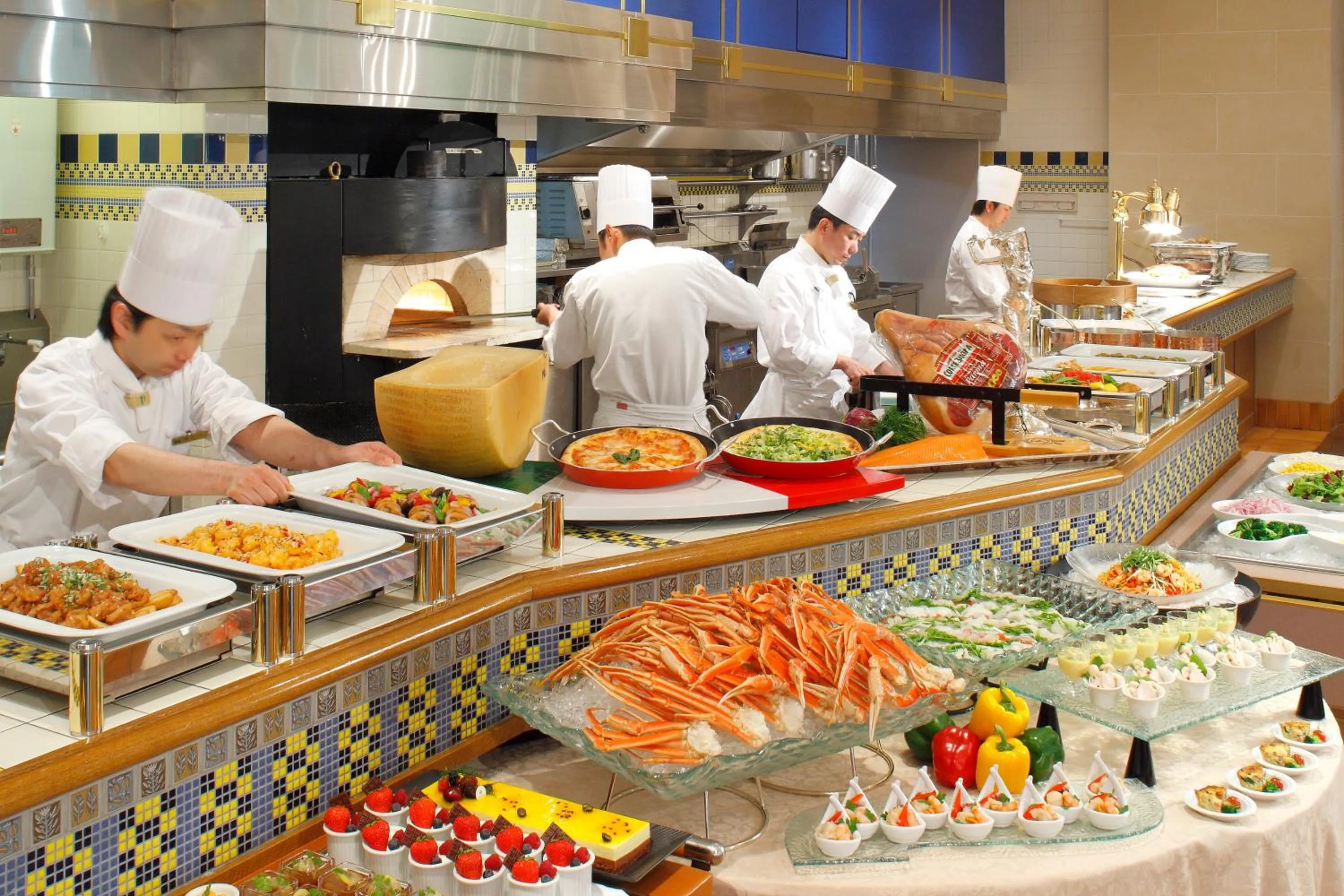 Restaurant/places to eat in Forest Inn Showakan (Okura Hotels & Resorts)