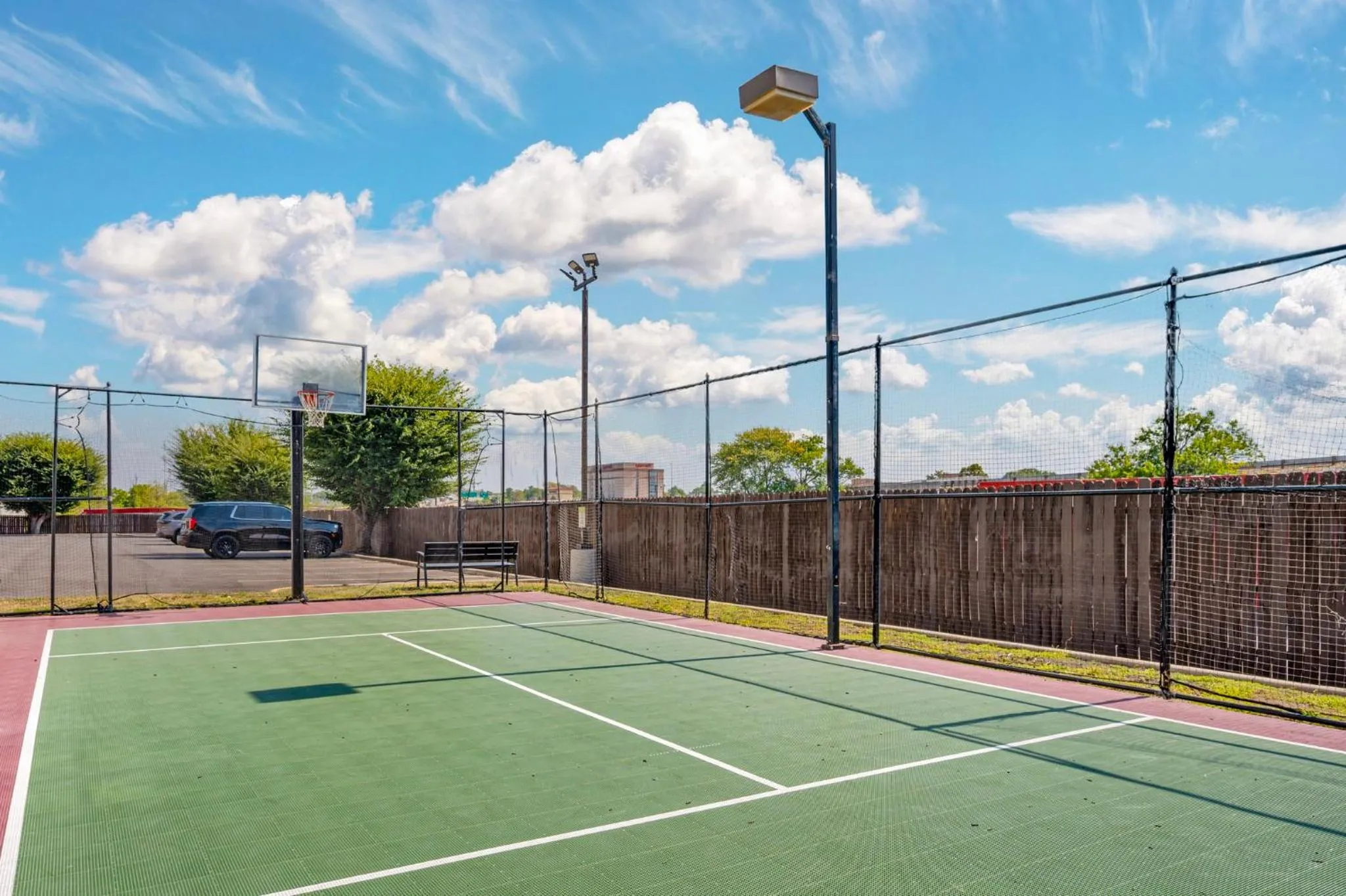 Area and facilities in Holiday Inn Express & Suites Indianapolis - East by IHG