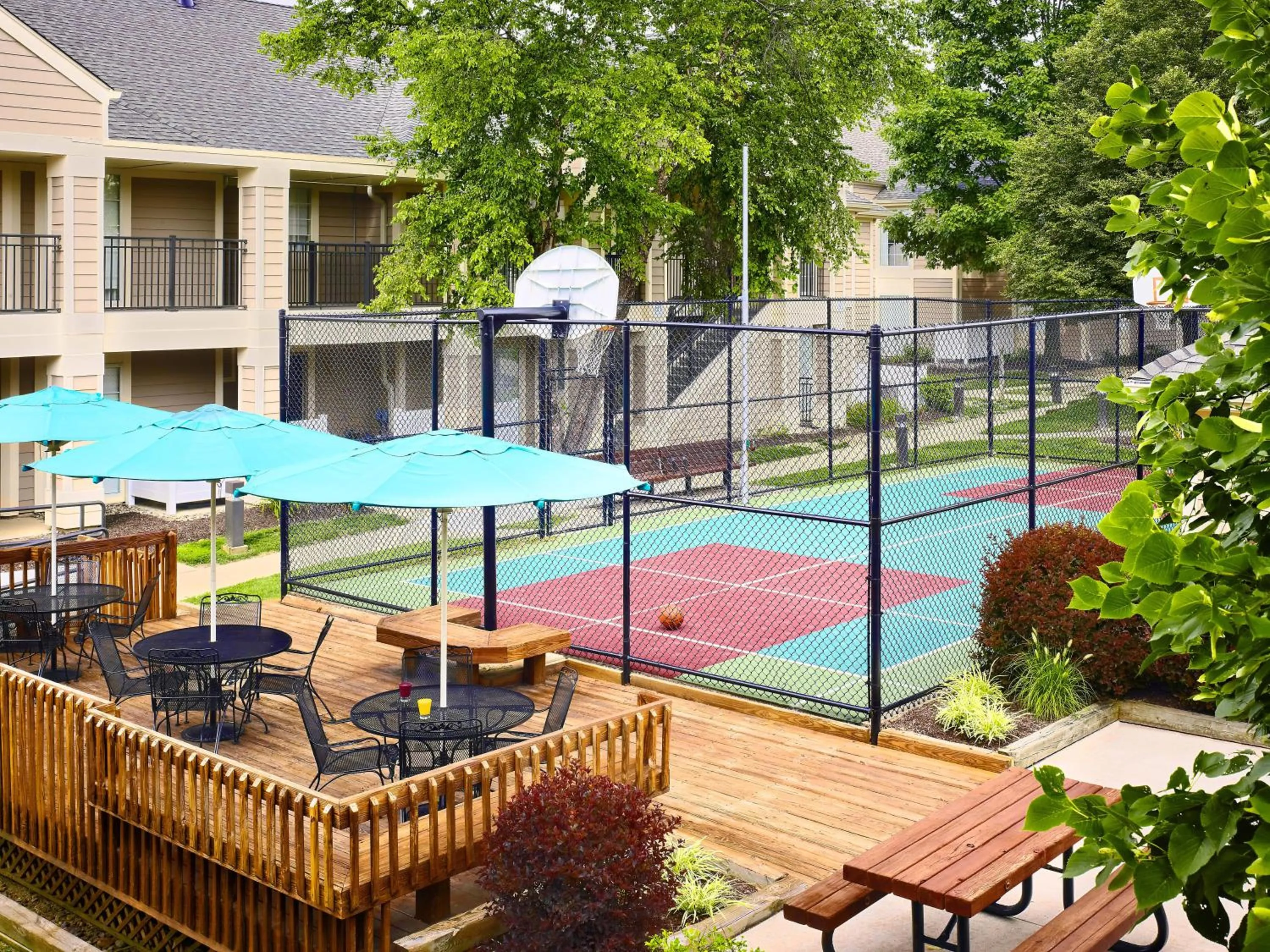 Property building in Sonesta ES Suites Princeton