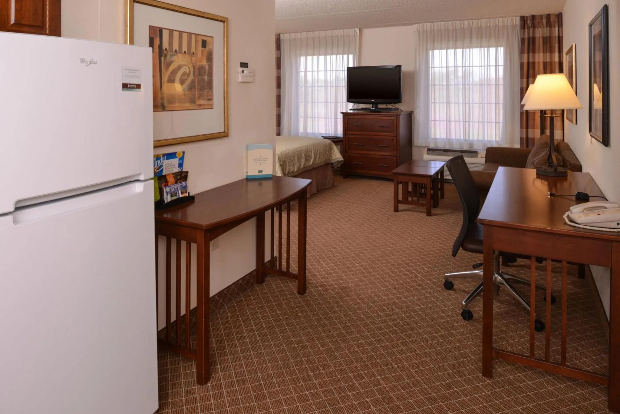 Photo of the whole room in Staybridge Suites Indianapolis-Airport by IHG