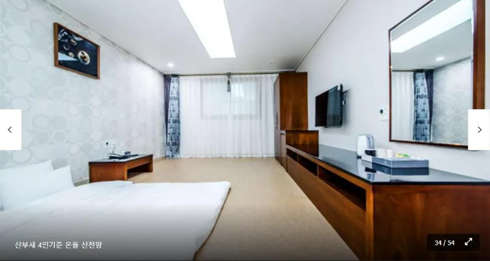 Bed in The Stay Century Hotel