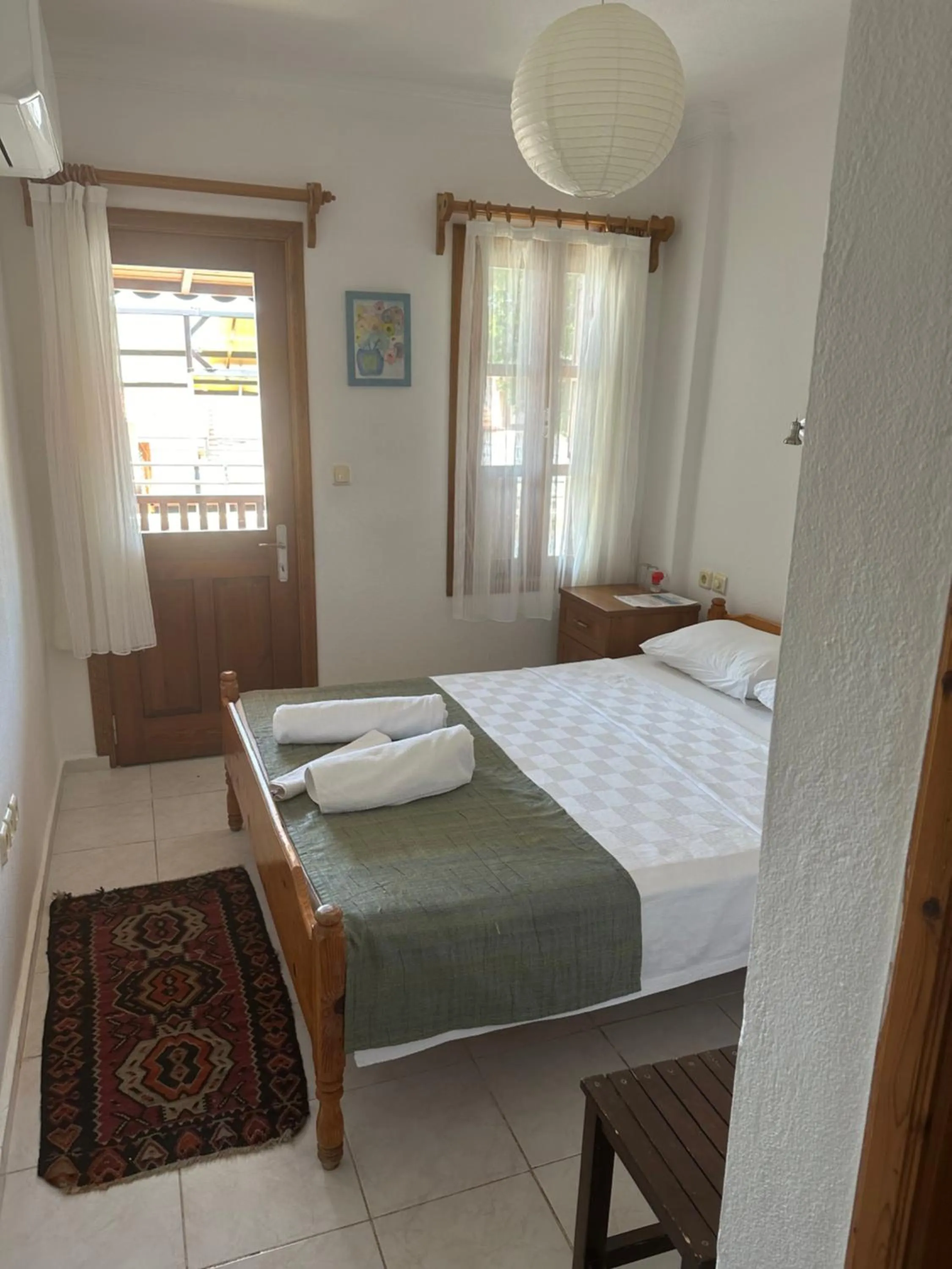 Bed in The White House Kalkan