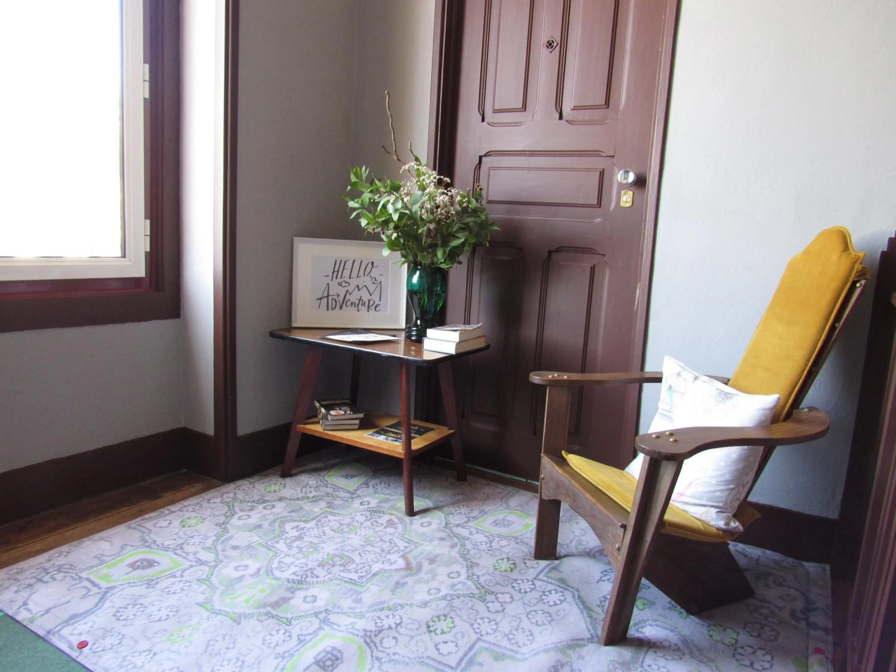 Communal lounge/ TV room in Most Art Boutique Hostel