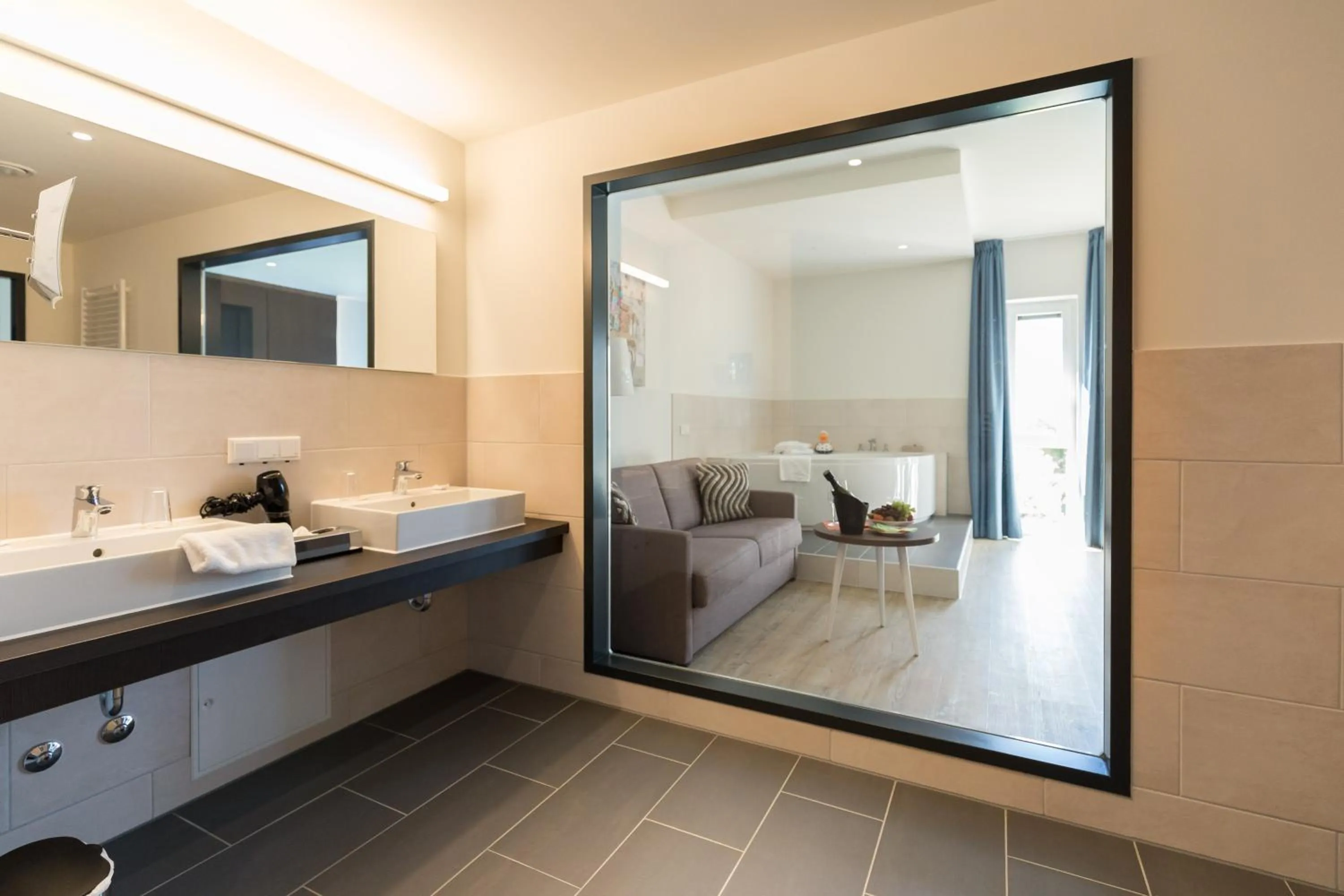 Bed in Friendly Cityhotel Oktopus