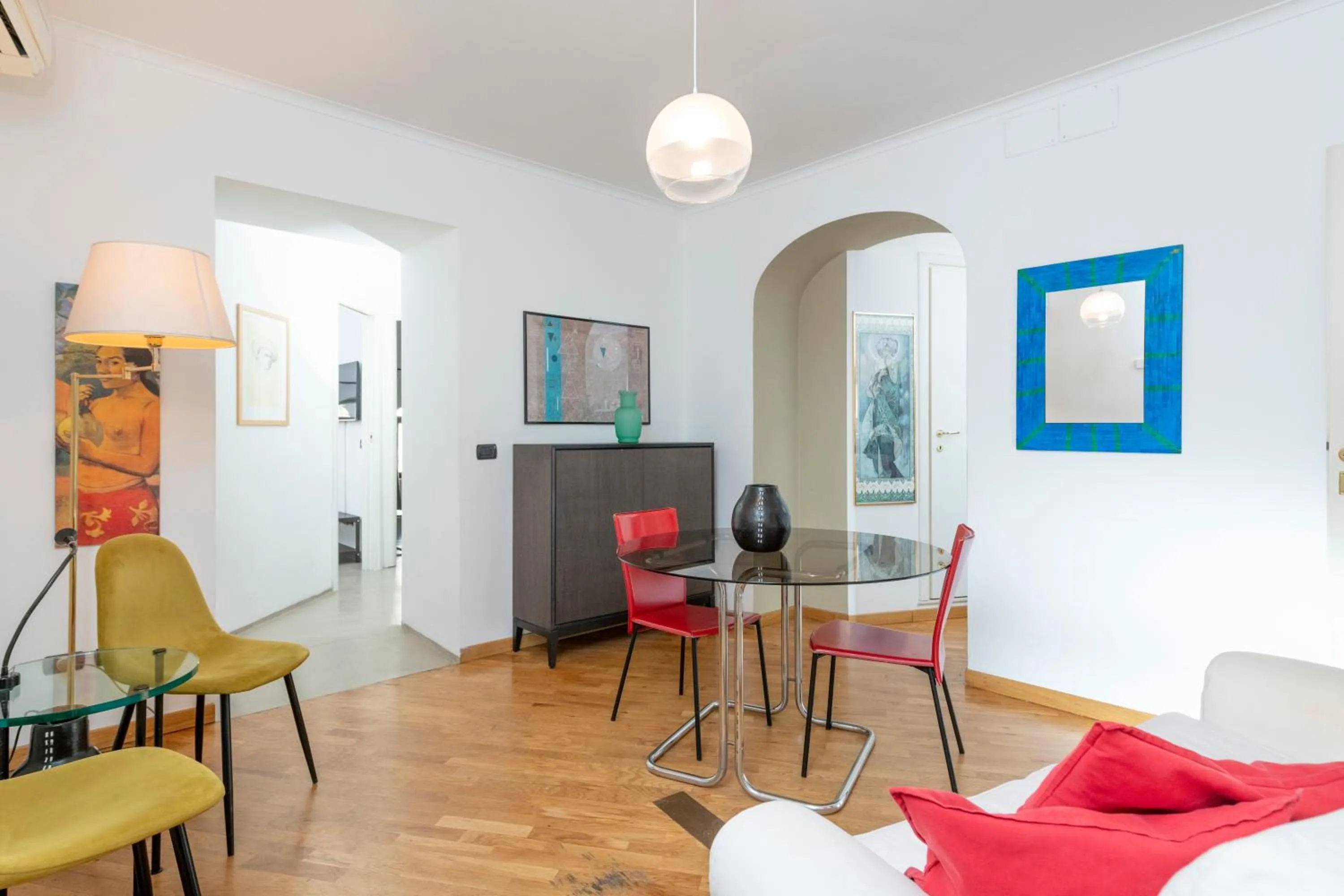 Living room in Corso Vittorio Apartments