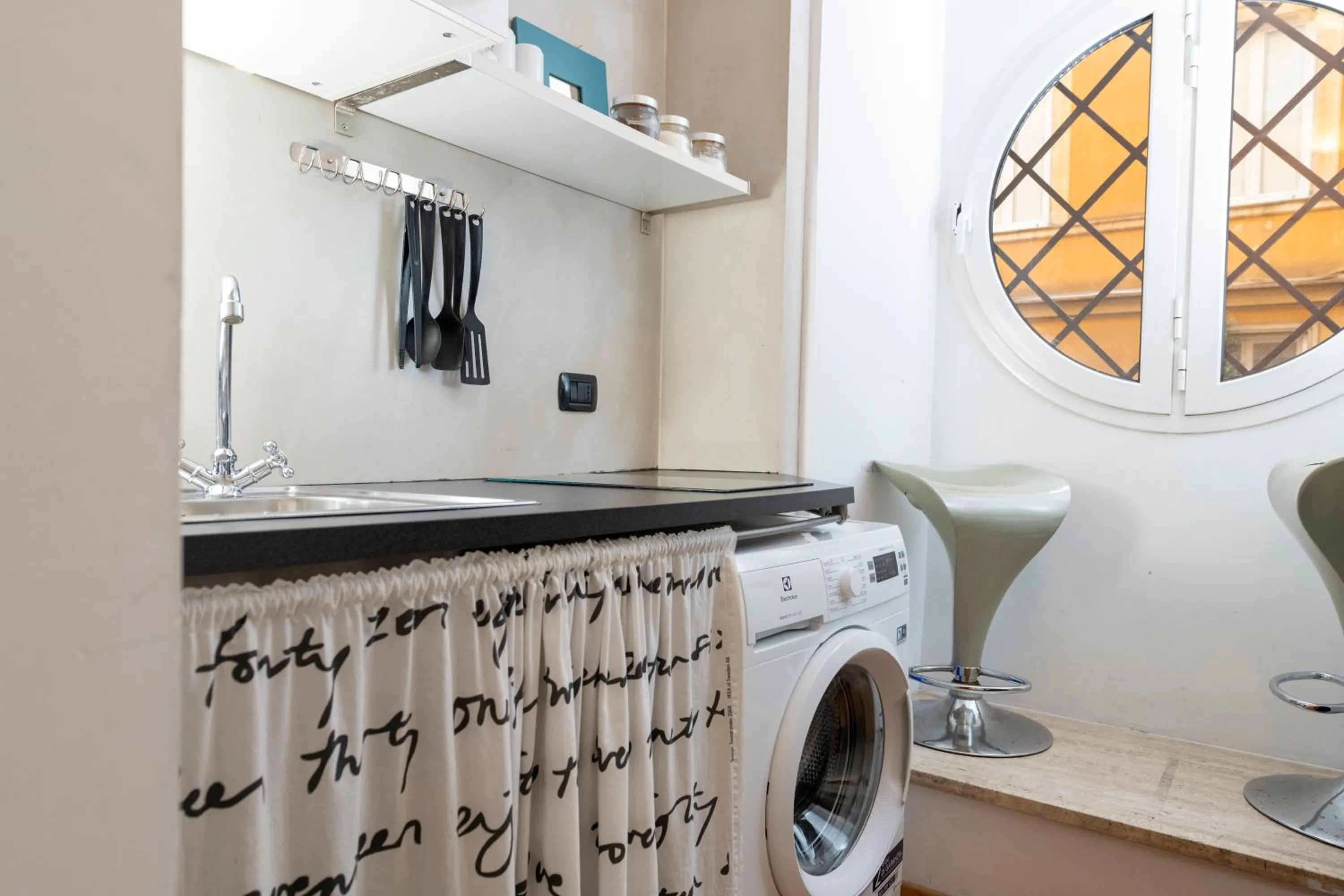 Kitchen or kitchenette in Corso Vittorio Apartments