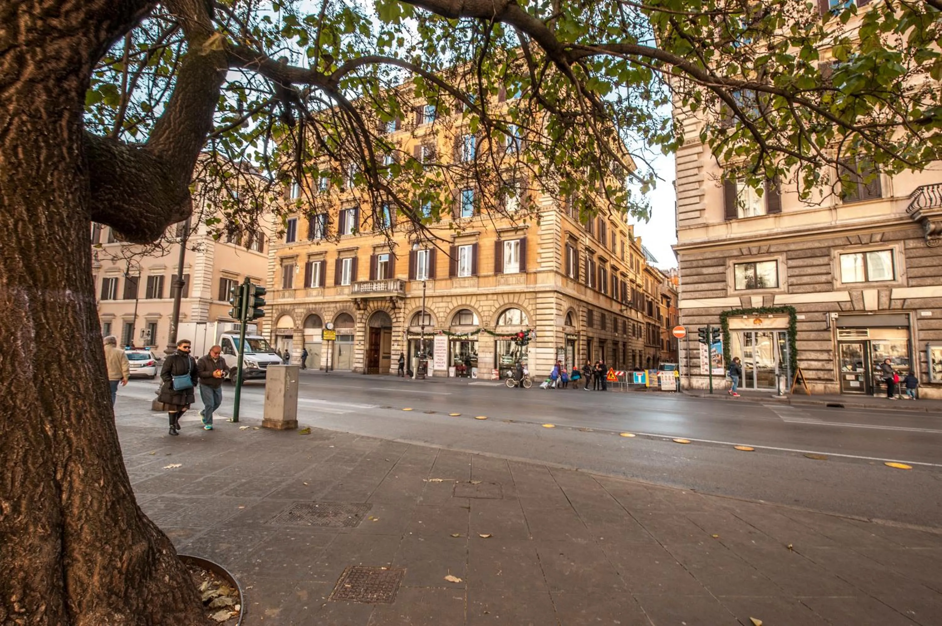 Facade/entrance in Corso Vittorio Apartments