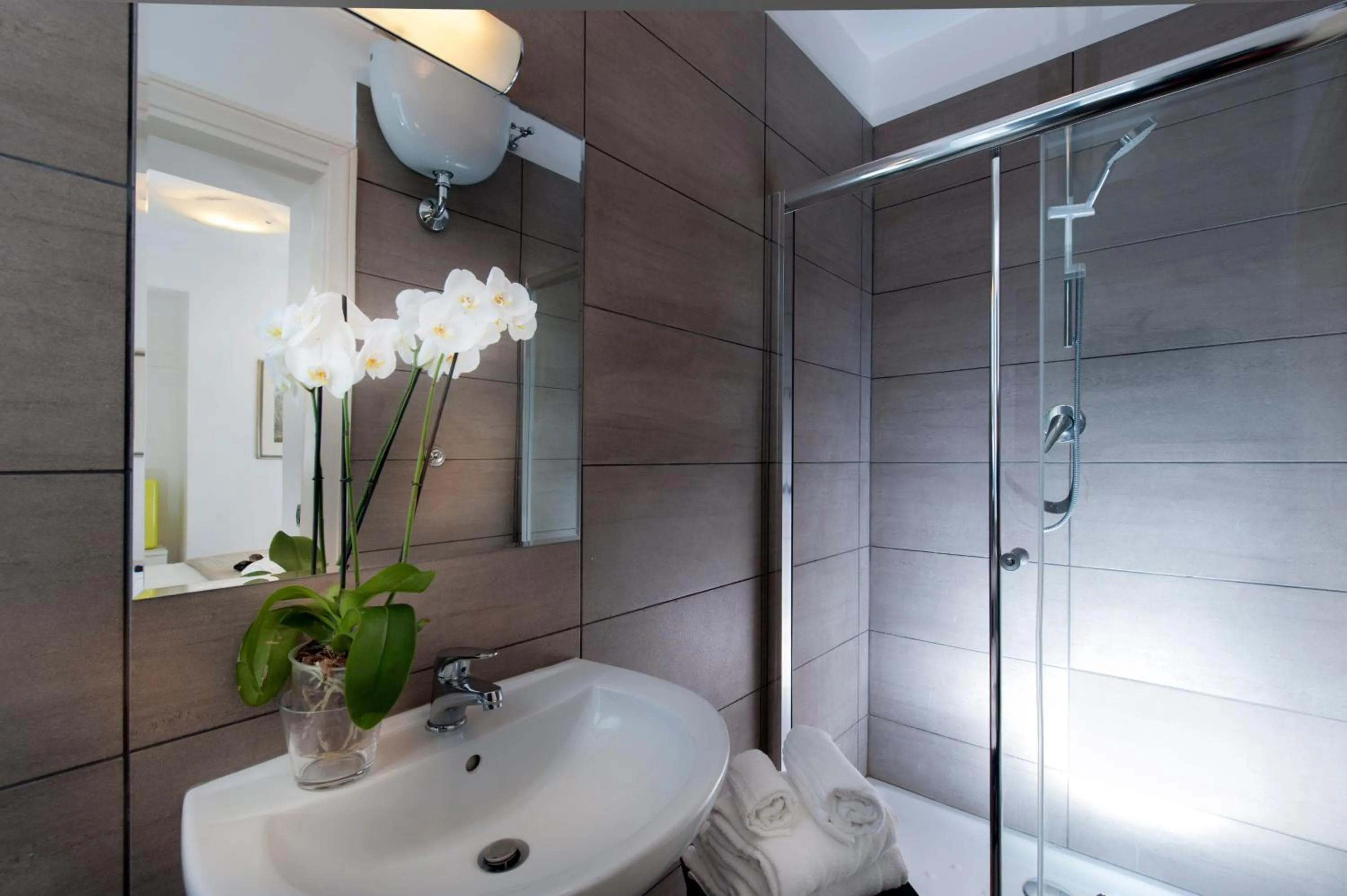 Bathroom in Corso Vittorio Apartments