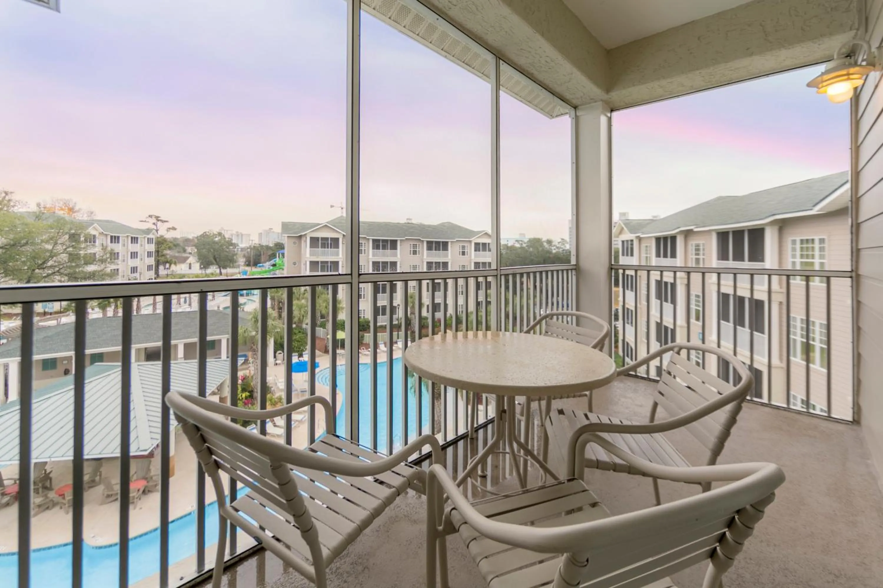 Photo of the whole room in Holiday Inn Club Vacations South Beach Resort