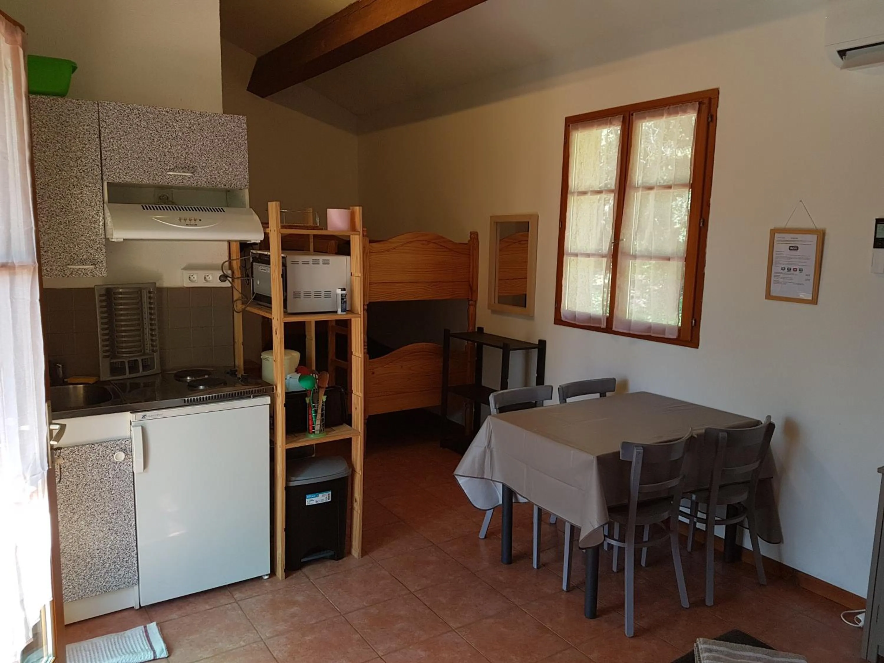 Kitchen or kitchenette in A CASA DI L'ALIVU