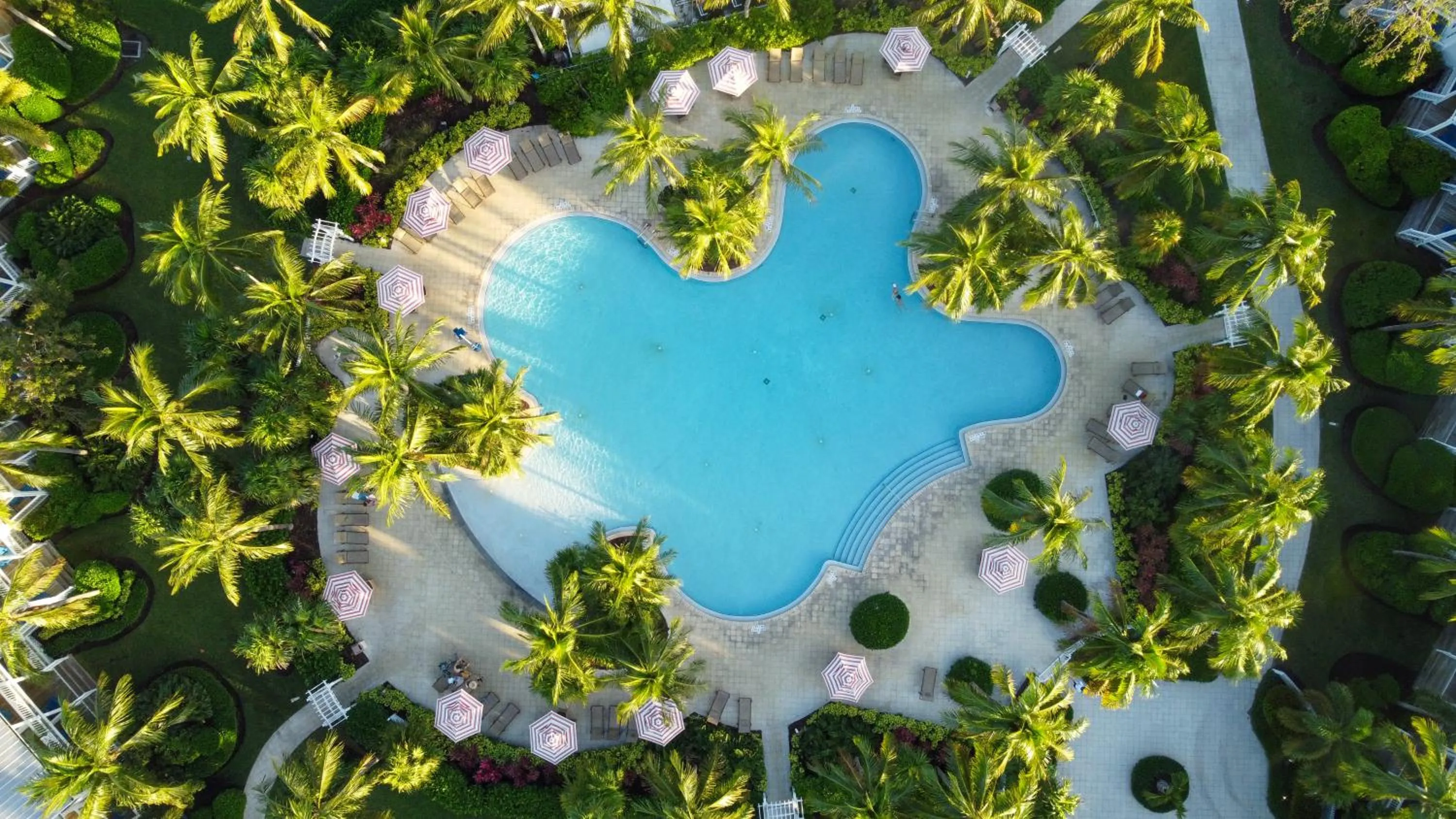 Swimming pool in Tranquility Bay Resort