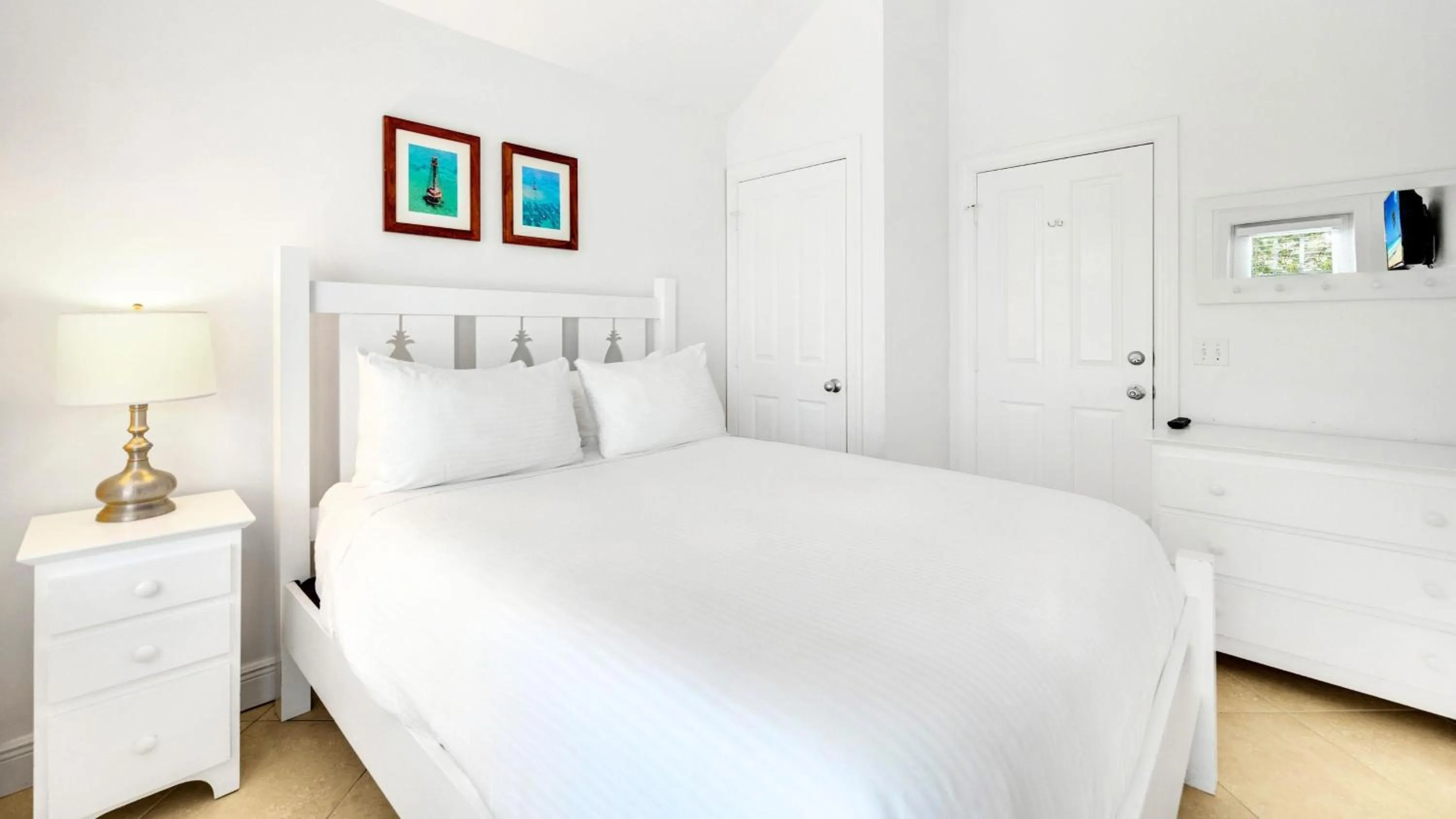 Bedroom, Bed in Tranquility Bay Resort