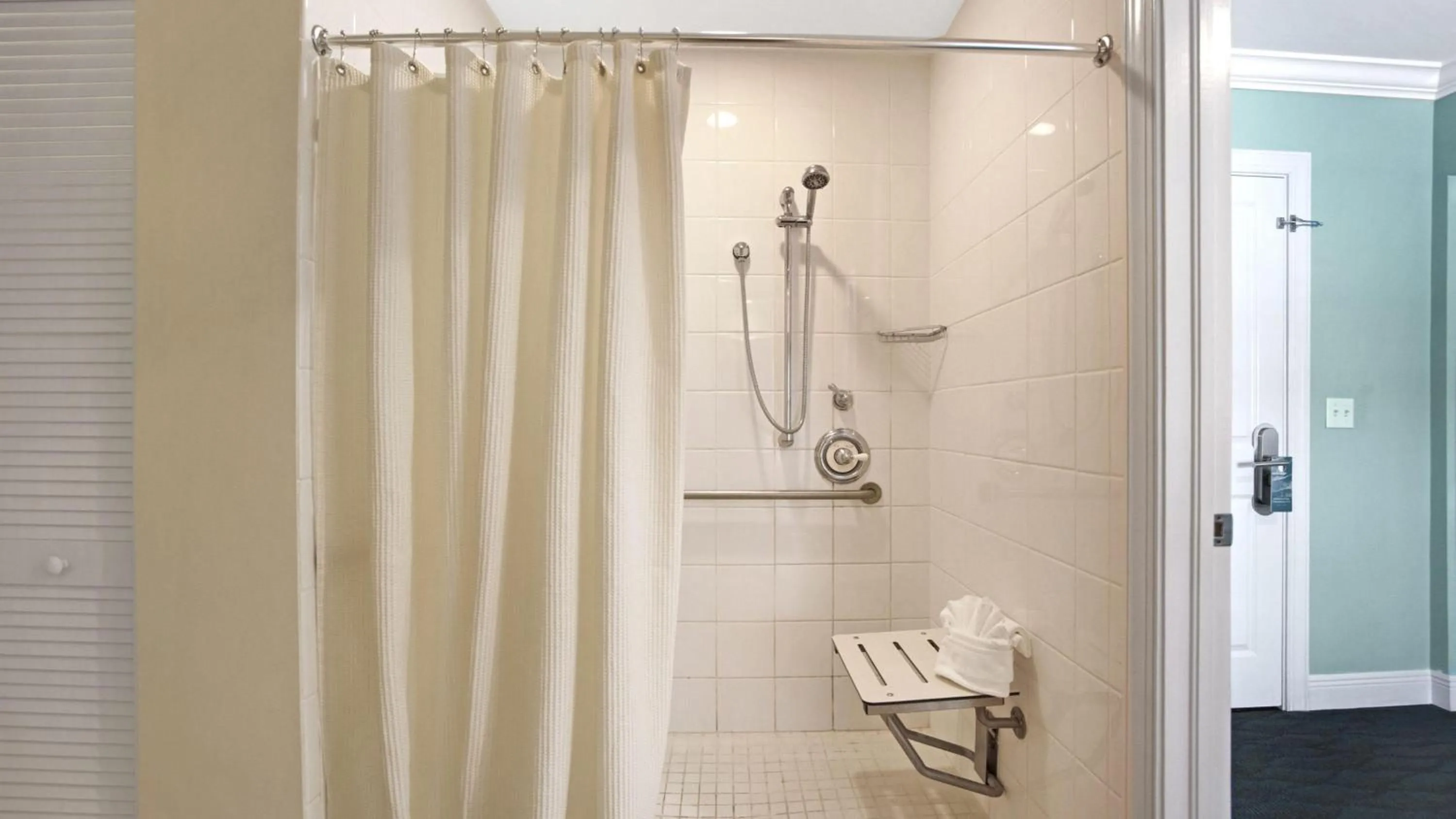 Bathroom in Tranquility Bay Resort