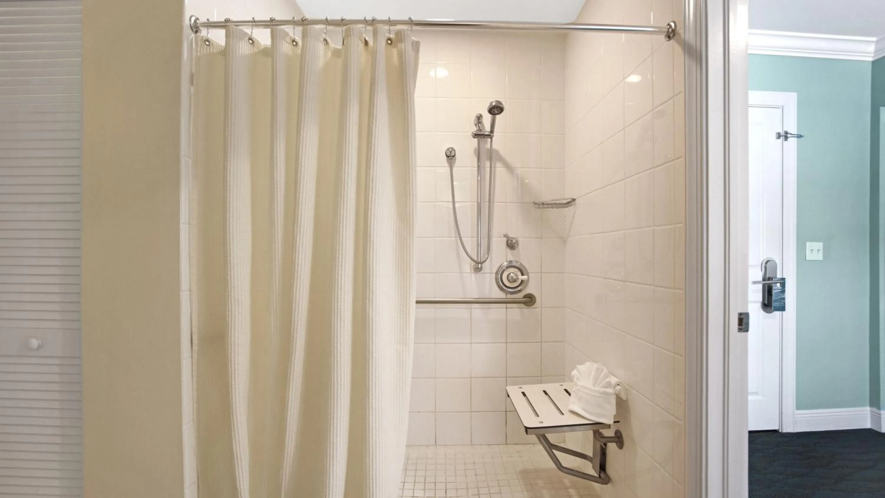 Bathroom in Tranquility Bay Resort
