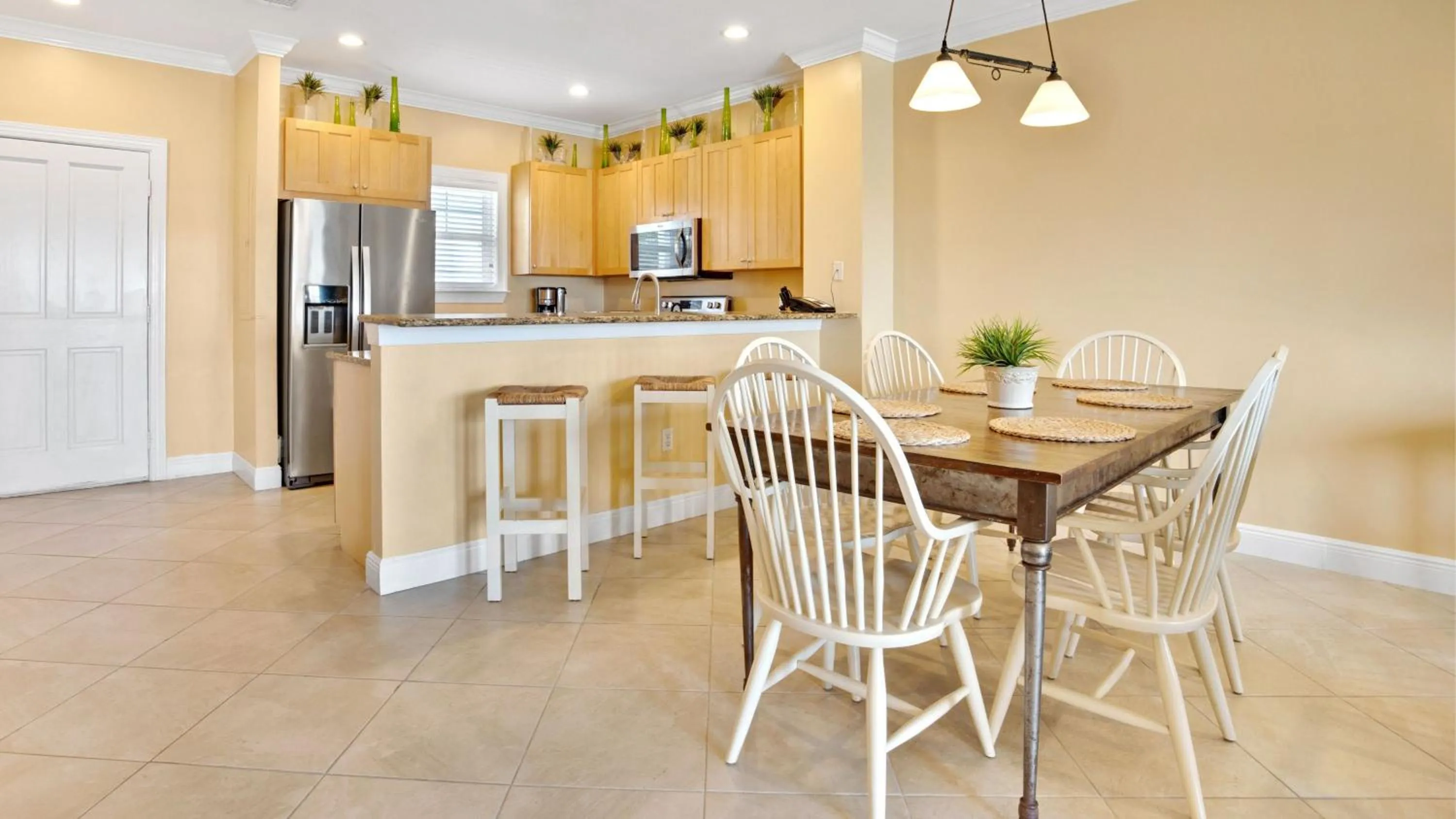 Dining area in Tranquility Bay Resort